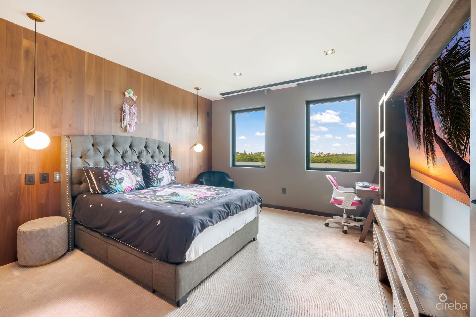 72 LALIQUE PENINSULA QUAY - SERENITY HOUSE IN CRYSTAL HARBOUR