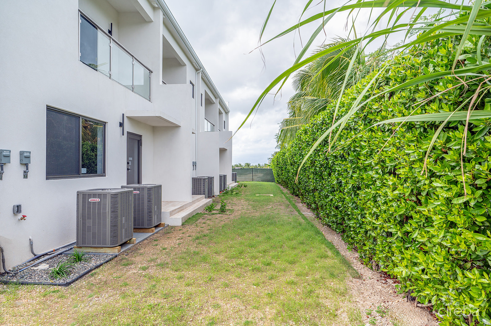 LAVANIA COURT - GATED - LARGE 2 BED 2.5 BATH TOWNHOMES