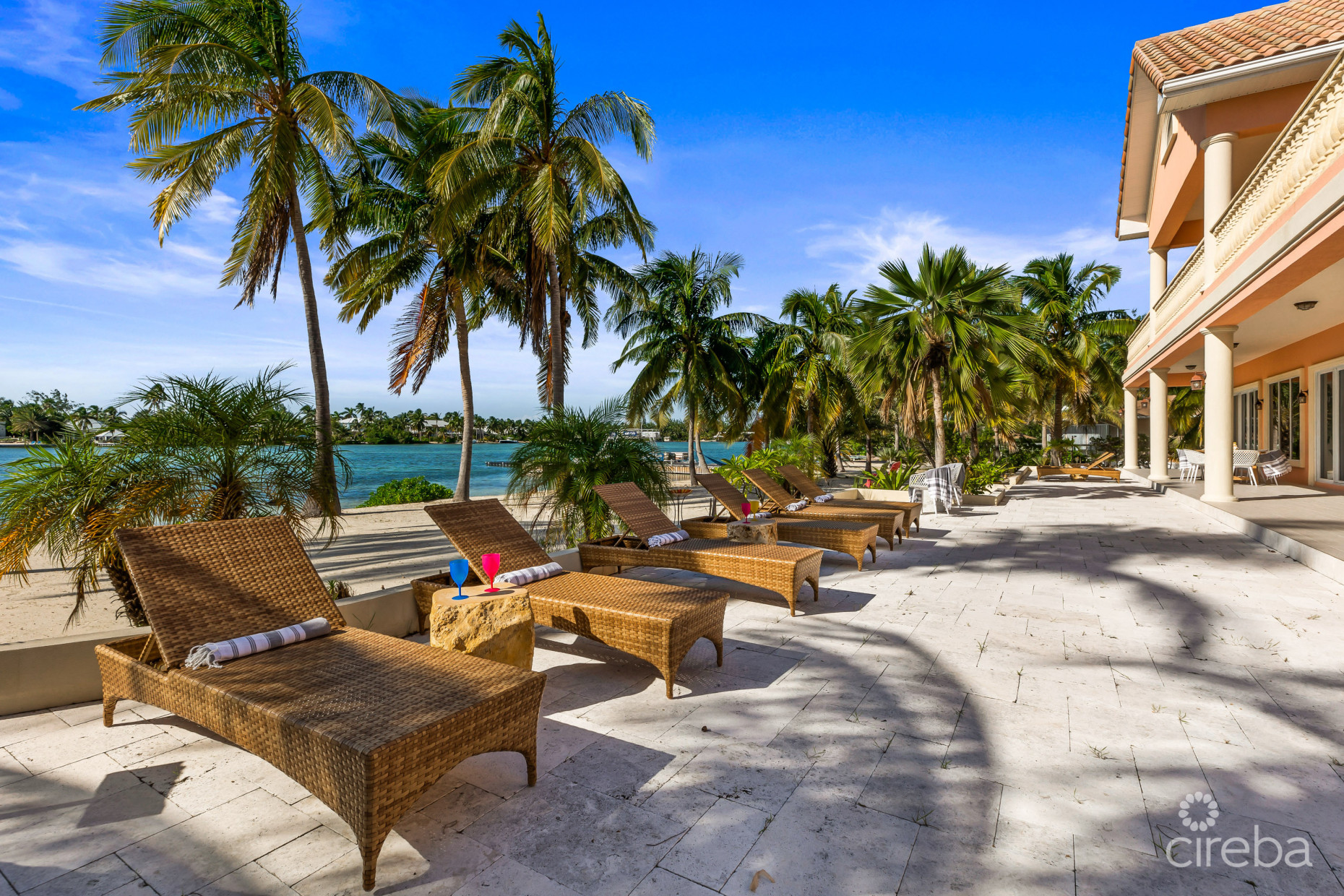 PIECES OF EIGHT, RUM POINT ESTATE