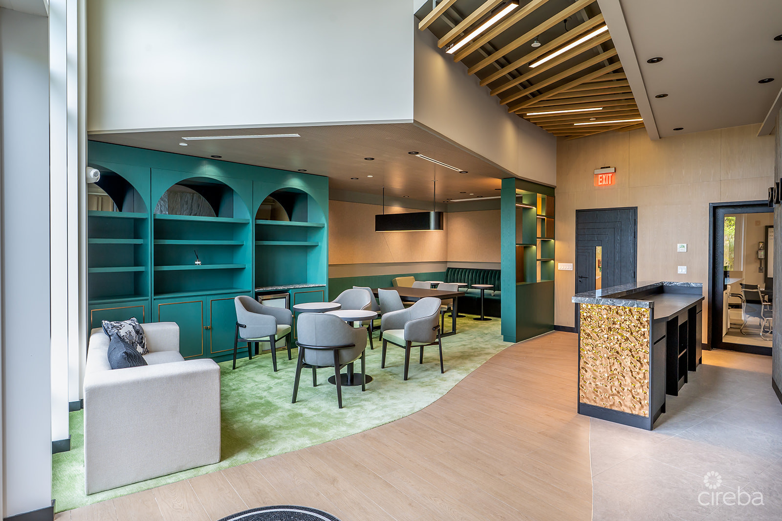 POINT WEST PENTHOUSE #24 - THREE BED OCEAN VIEW