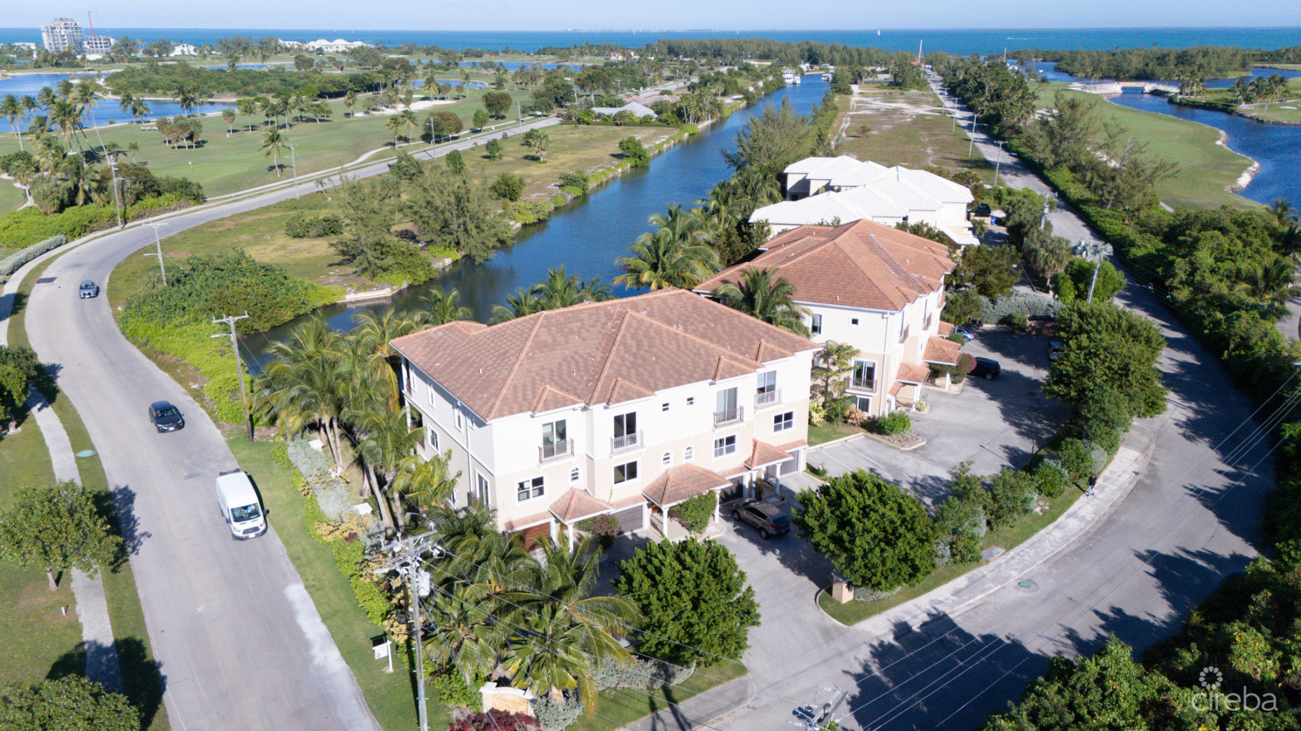 TURNBERRY VILLAS, CRYSTAL HARBOUR