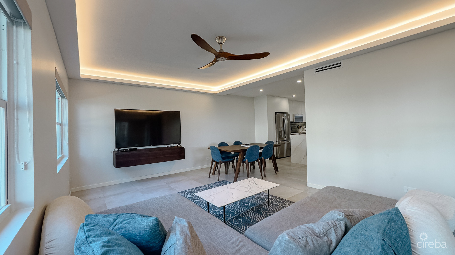 PLANTATION VILLAGE SEVEN MILE BEACH