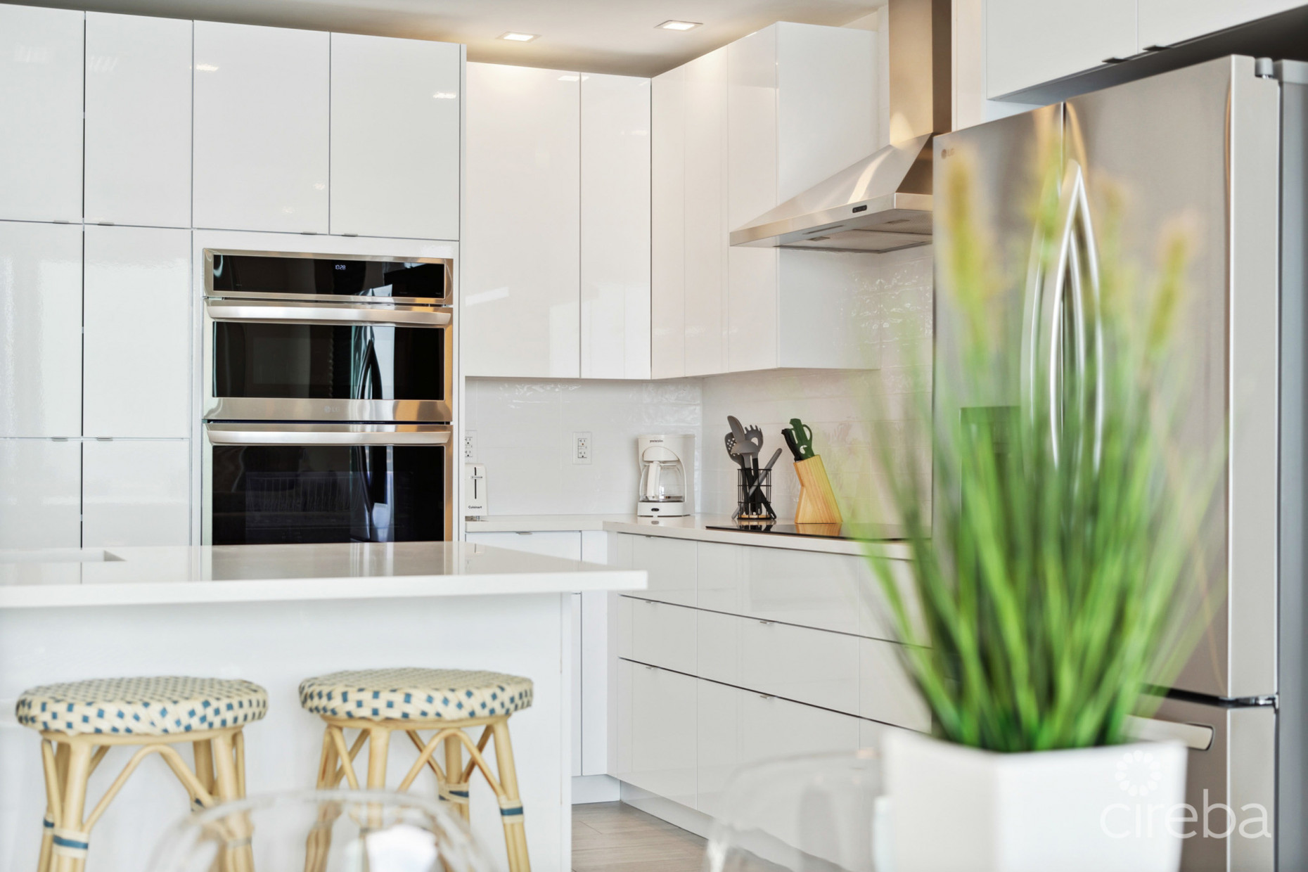 LIGHTHOUSE POINT RESIDENCES - UNIT 101