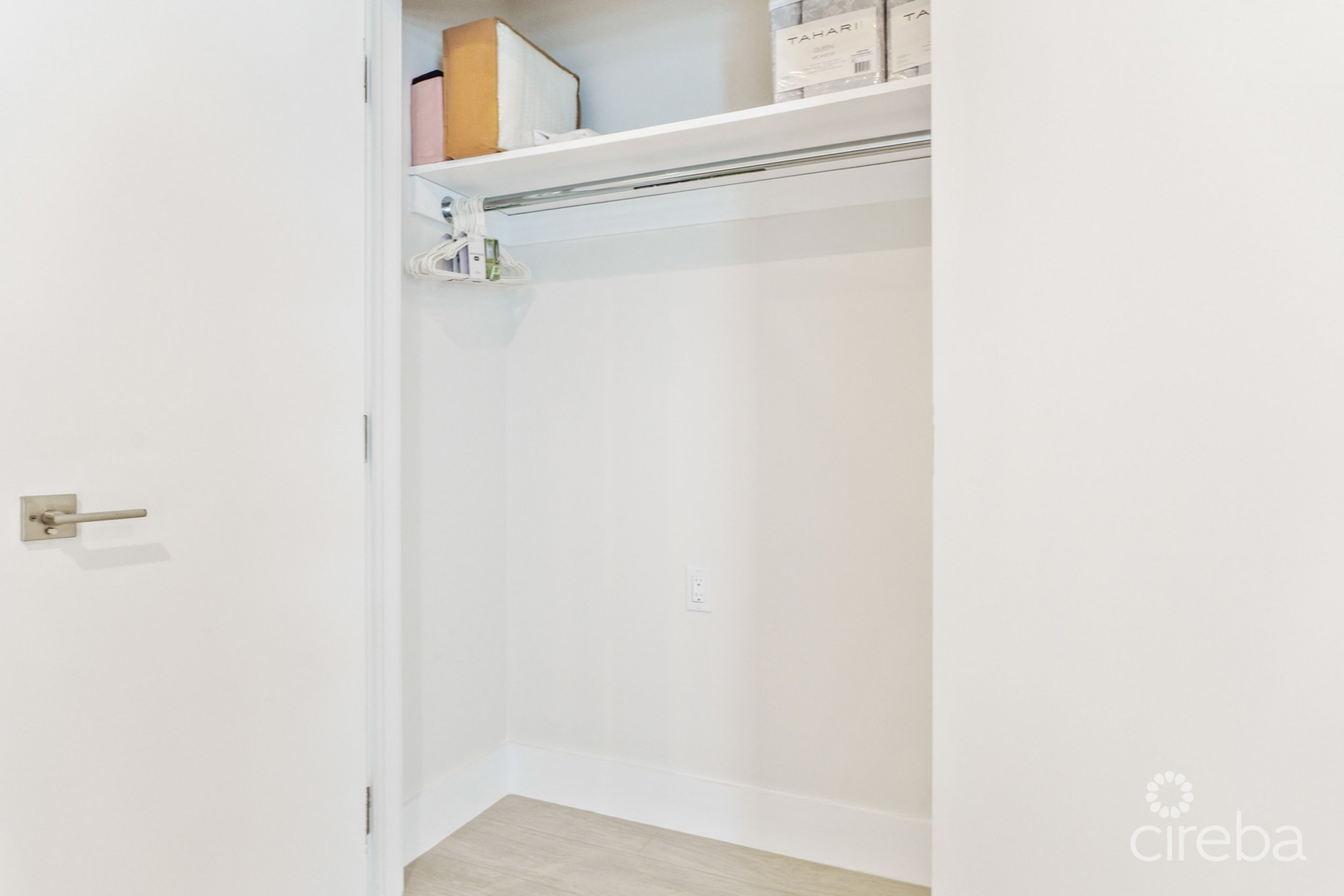 LIGHTHOUSE POINT RESIDENCES - UNIT 101