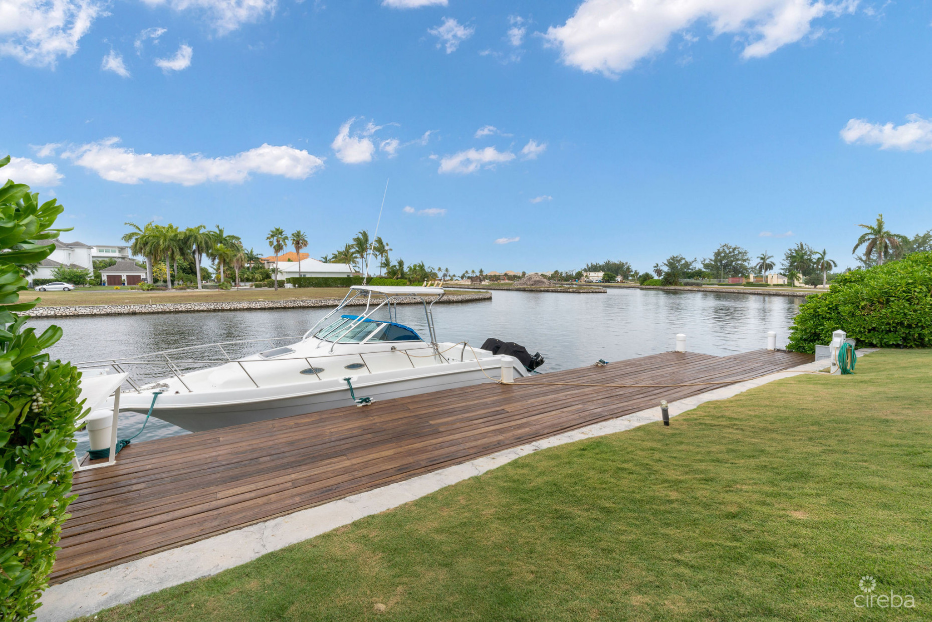 CRYSTAL HARBOUR CANAL FRONT HOME - 12 CRYSTAL DRIVE