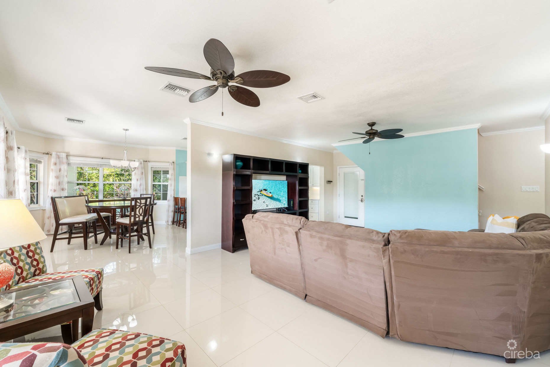 LONGFELLOW CIRCLE 18, BREAKERS FAMILY HOME