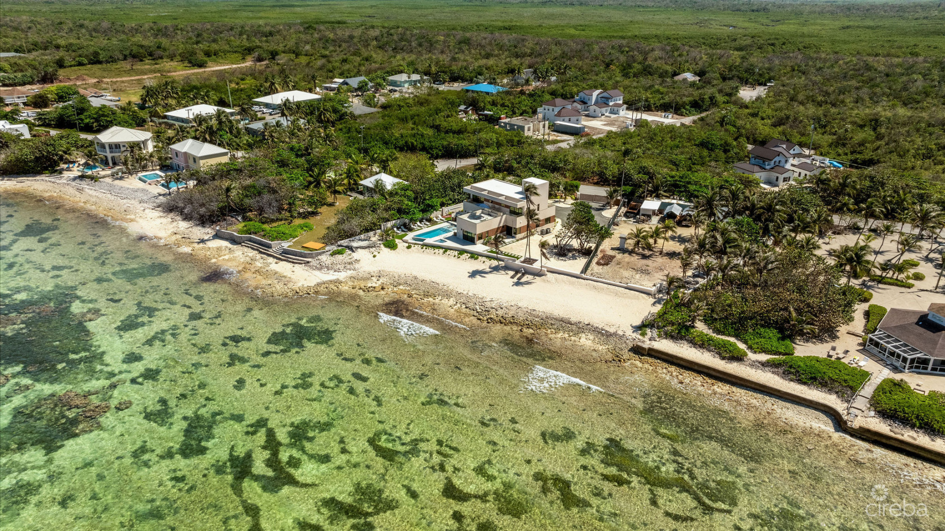 HALCYON POINT - EXPERIENCE  LUXURY FIRSTHAND