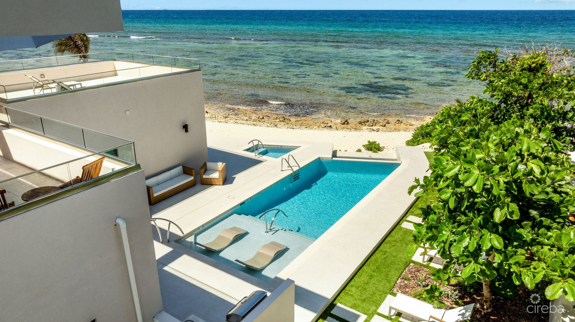 HALCYON POINT - EXPERIENCE  LUXURY FIRSTHAND