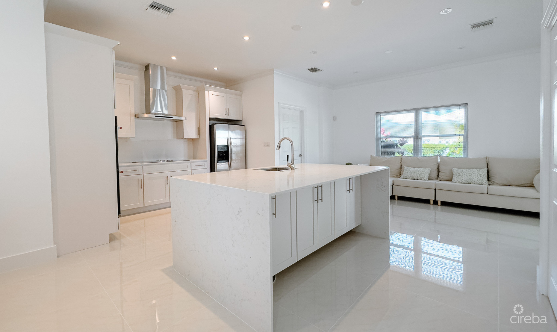 GOVERNOR'S HARBOUR HOME JELLICOE QUAY