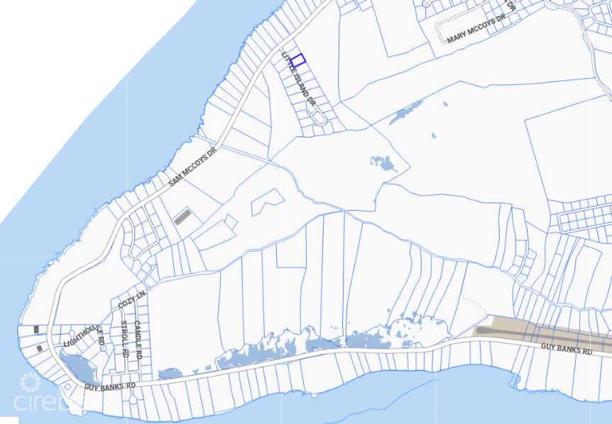 LITTLE CAYMAN LOT IN SPYGLASS HILL