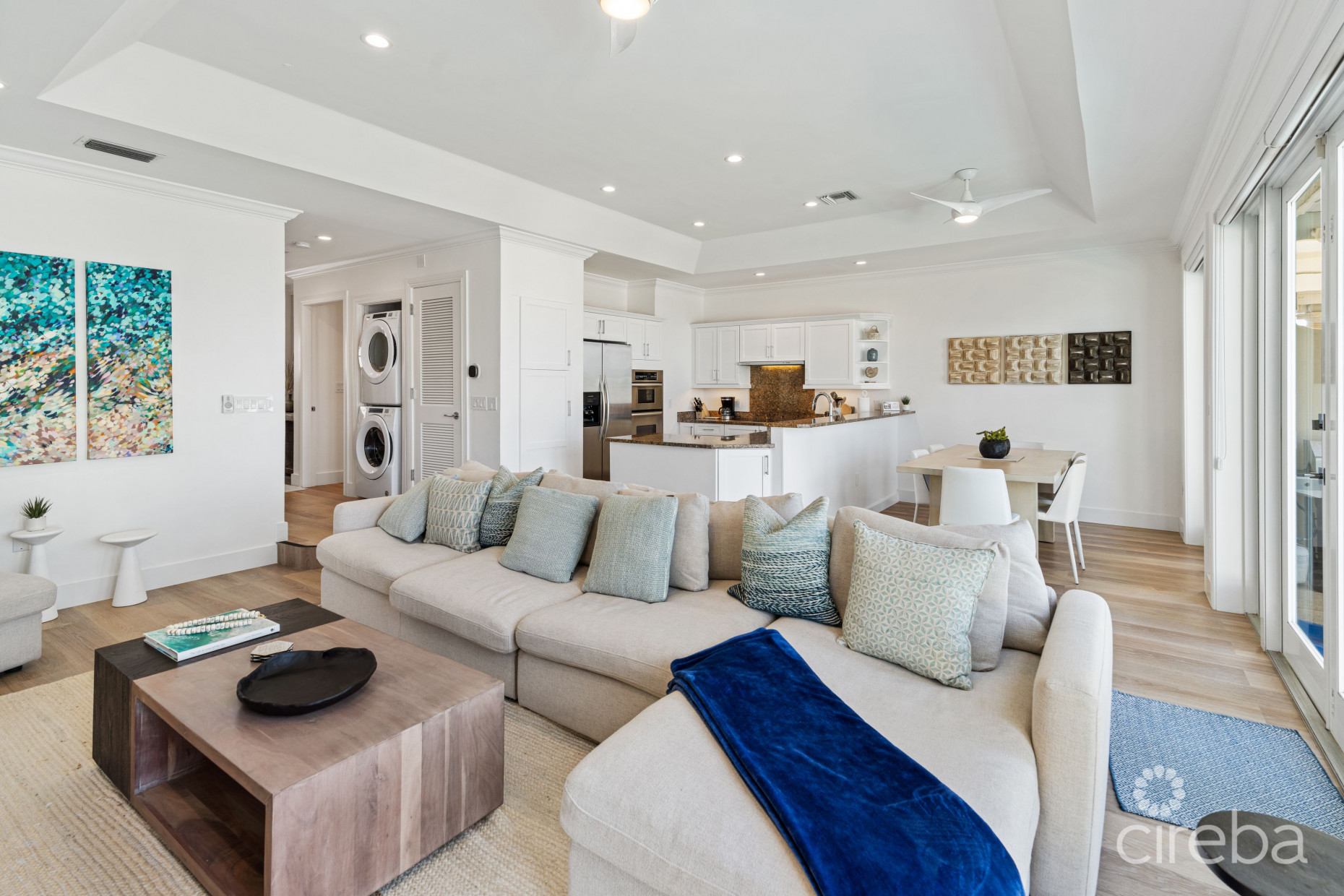 OCEANFRONT PALACADES #1 TOWNHOME (END UNIT)