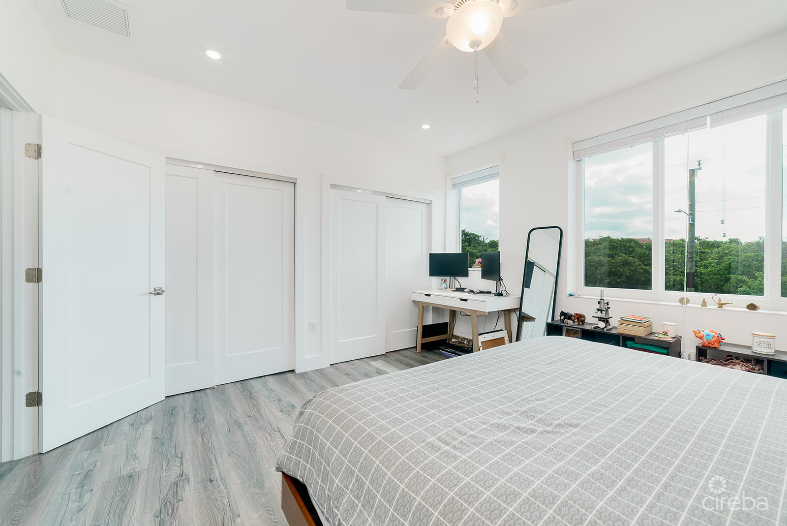 MOTIVATED SELLER MANTRAS 2 BEDROOM $5K CASHBACK AT CLOSING