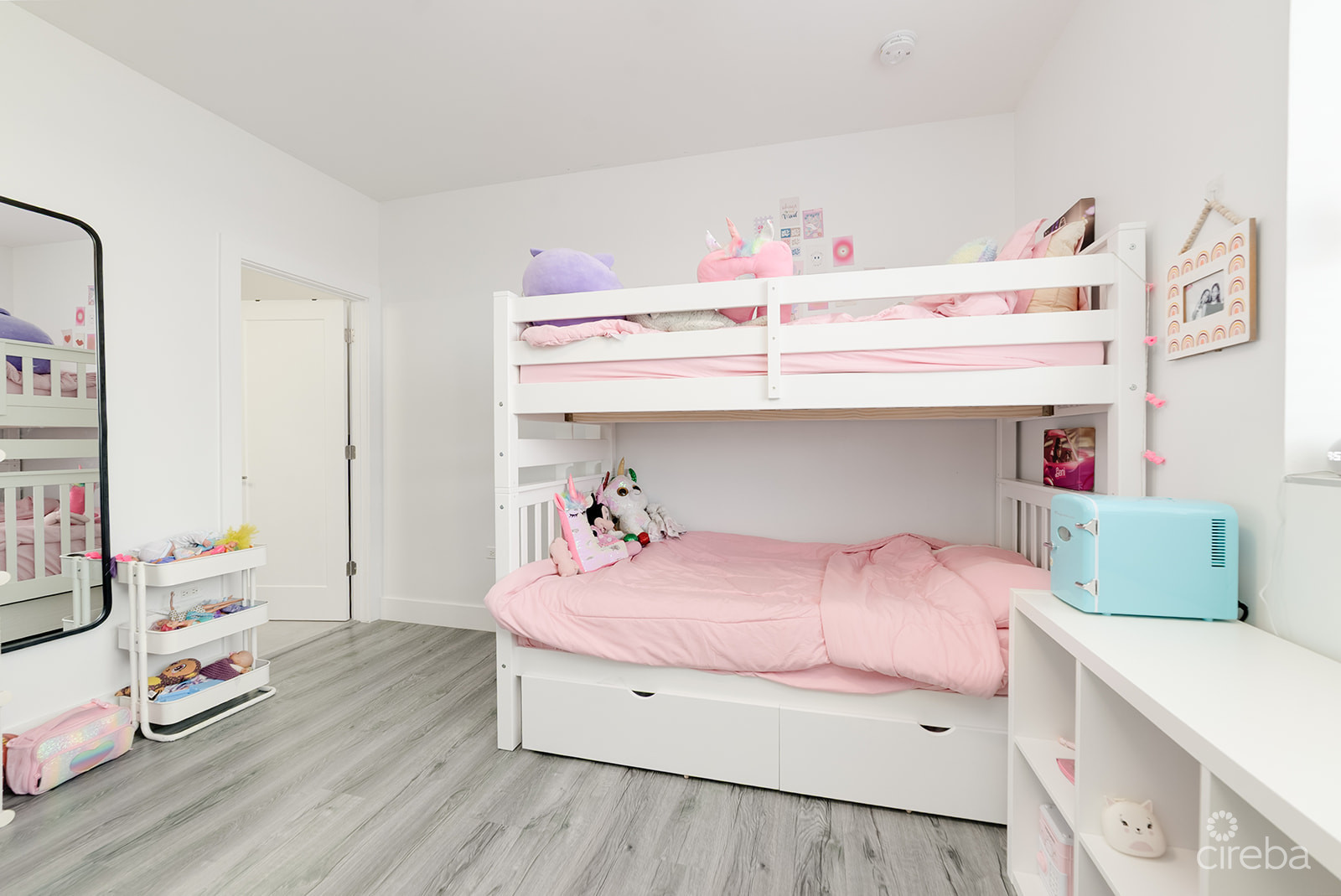 MOTIVATED SELLER MANTRAS 2 BEDROOM $5K CASHBACK AT CLOSING