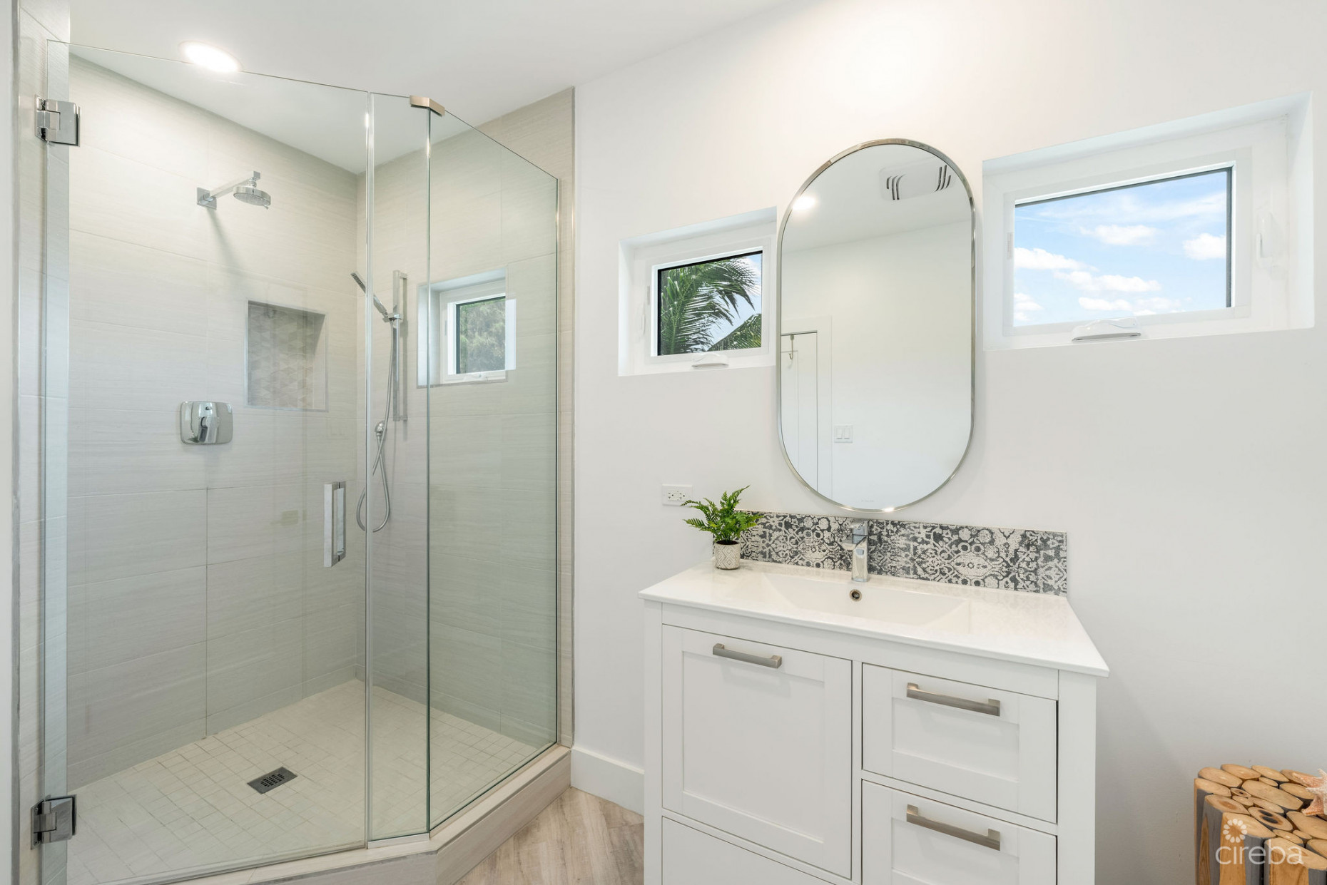 LATITUDE - CANAL FRONT LIVING IN GOVERNOR’S HARBOUR