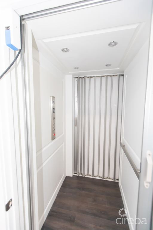 SEAHAVEN ORCHID VILLA WITH CARRIAGE HOUSE