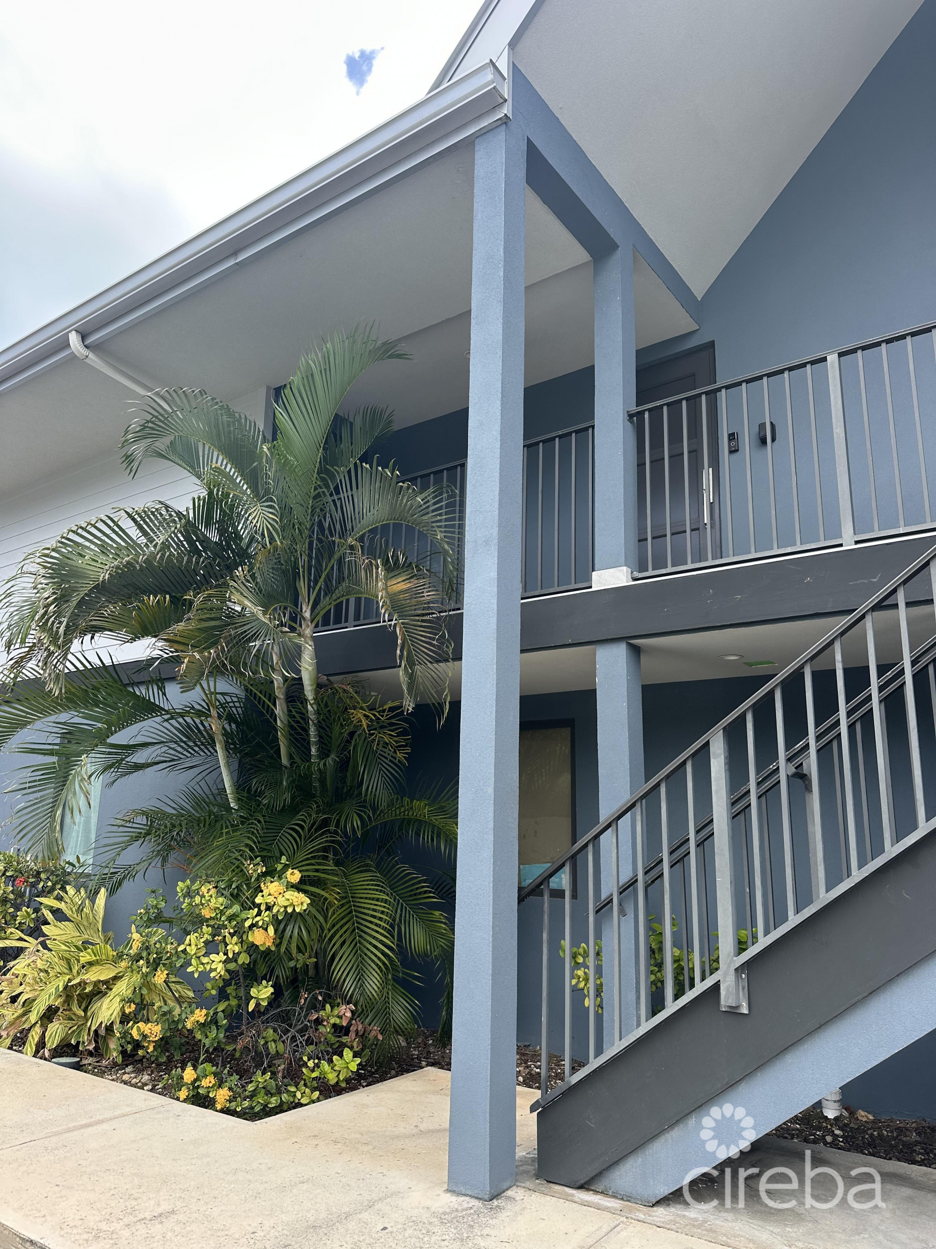 SEAHAVEN ORCHID VILLA WITH CARRIAGE HOUSE