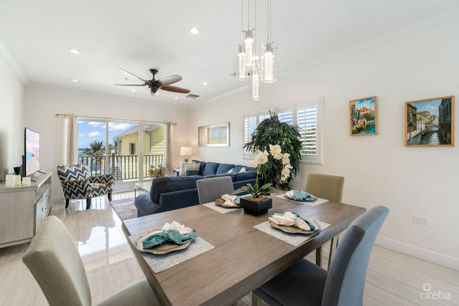 THE COTTAGES IN EAST END ~ BOUTIQUE HOTEL