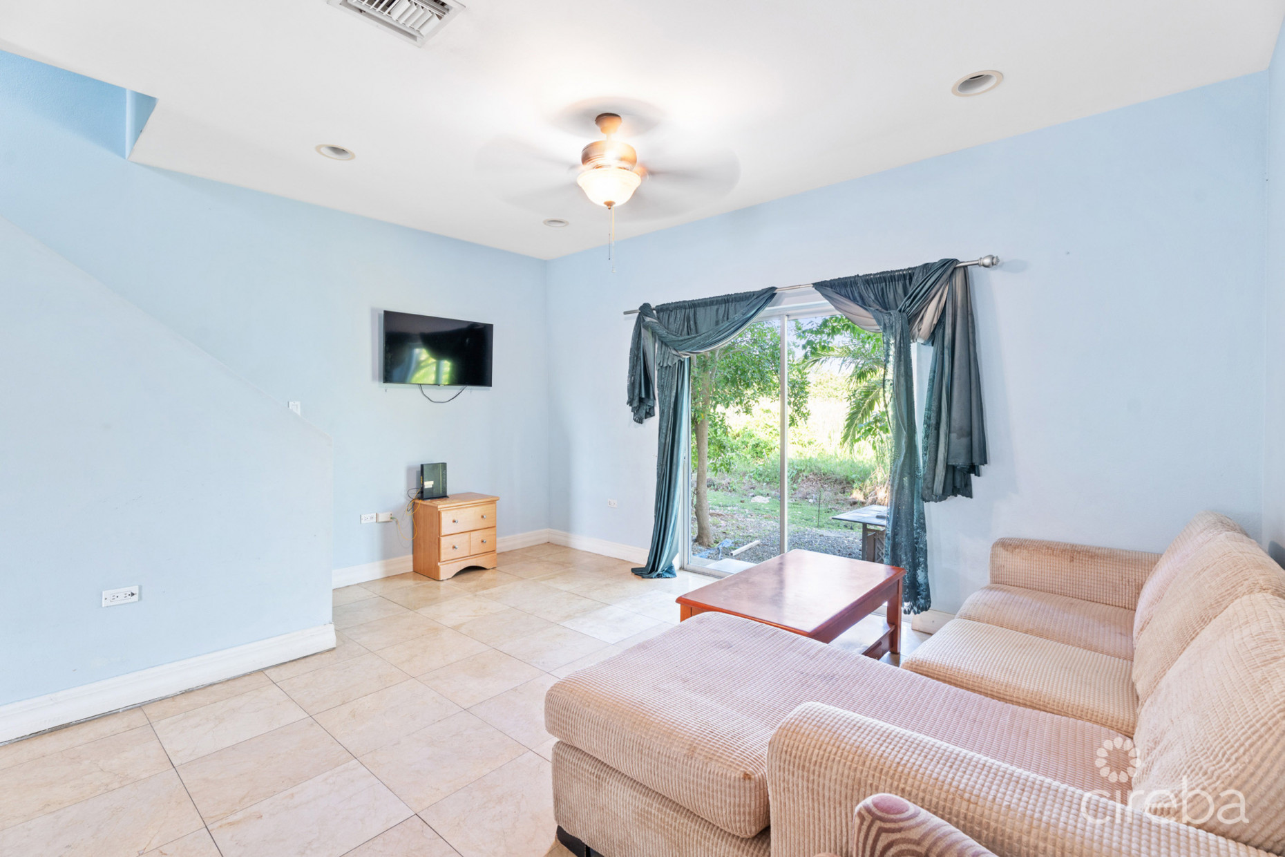 VERY MOTIVATED SELLER!  SCHOLARS RETREAT 3-BEDROOM END UNIT