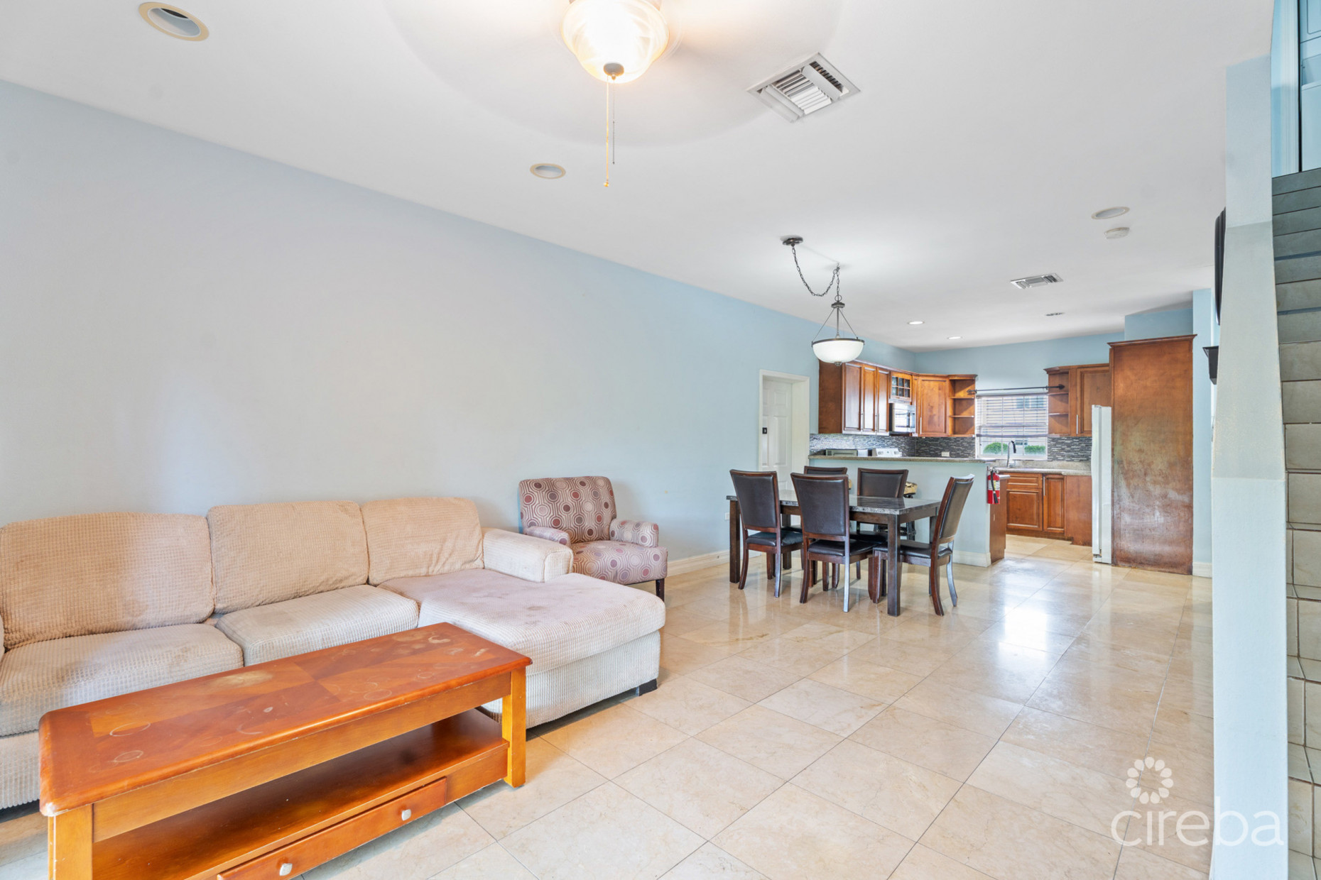 VERY MOTIVATED SELLER!  SCHOLARS RETREAT 3-BEDROOM END UNIT