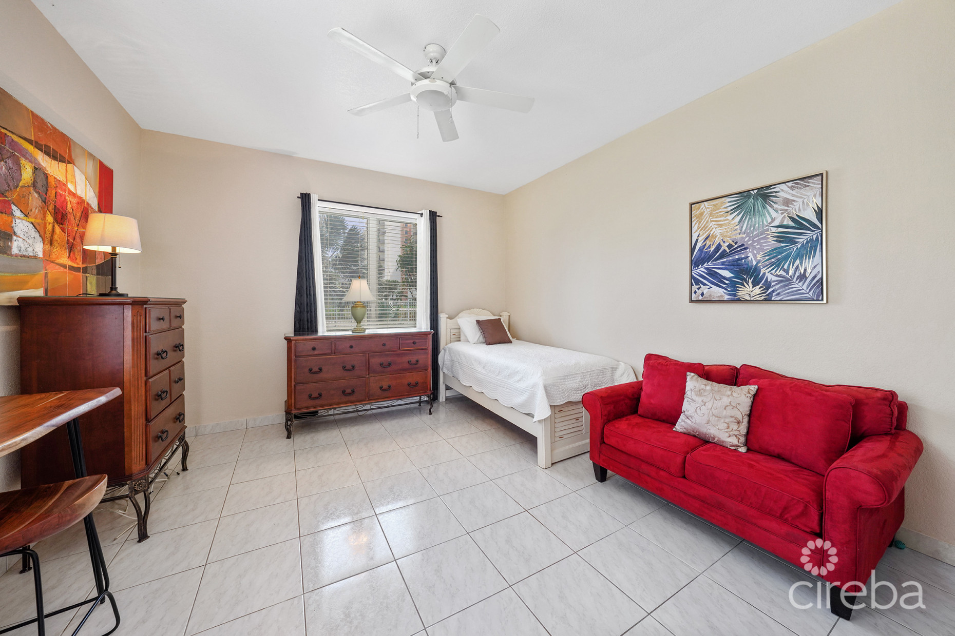 GOVERNORS HARBOUR ESTATE HOME