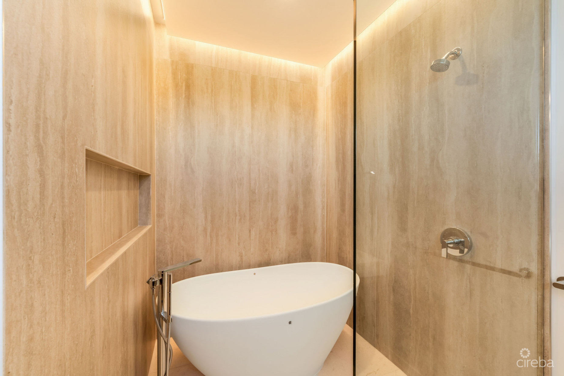 THE SANDS RESIDENCE #2