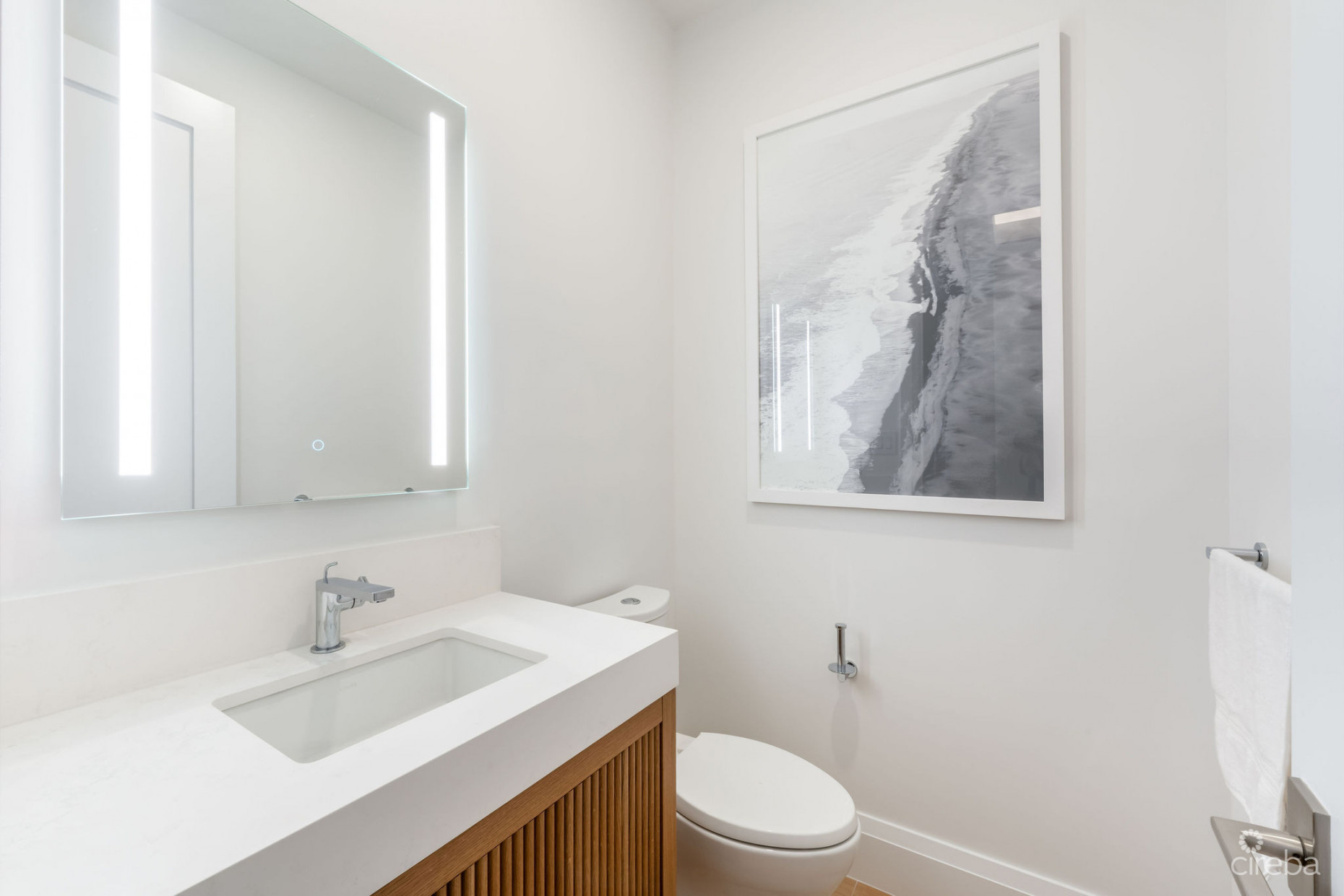 THE SANDS RESIDENCE #2