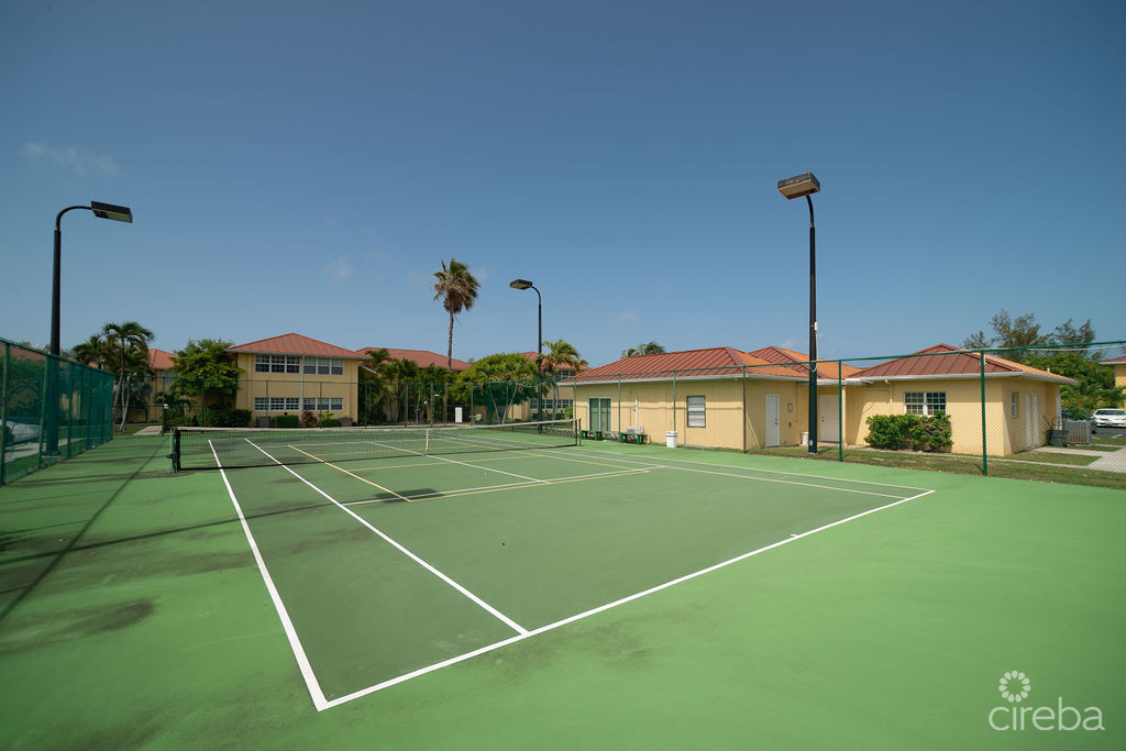 OCEAN CLUB - OCEAN FRONT CONDO WITH EXTRAORDINARY VIEWS