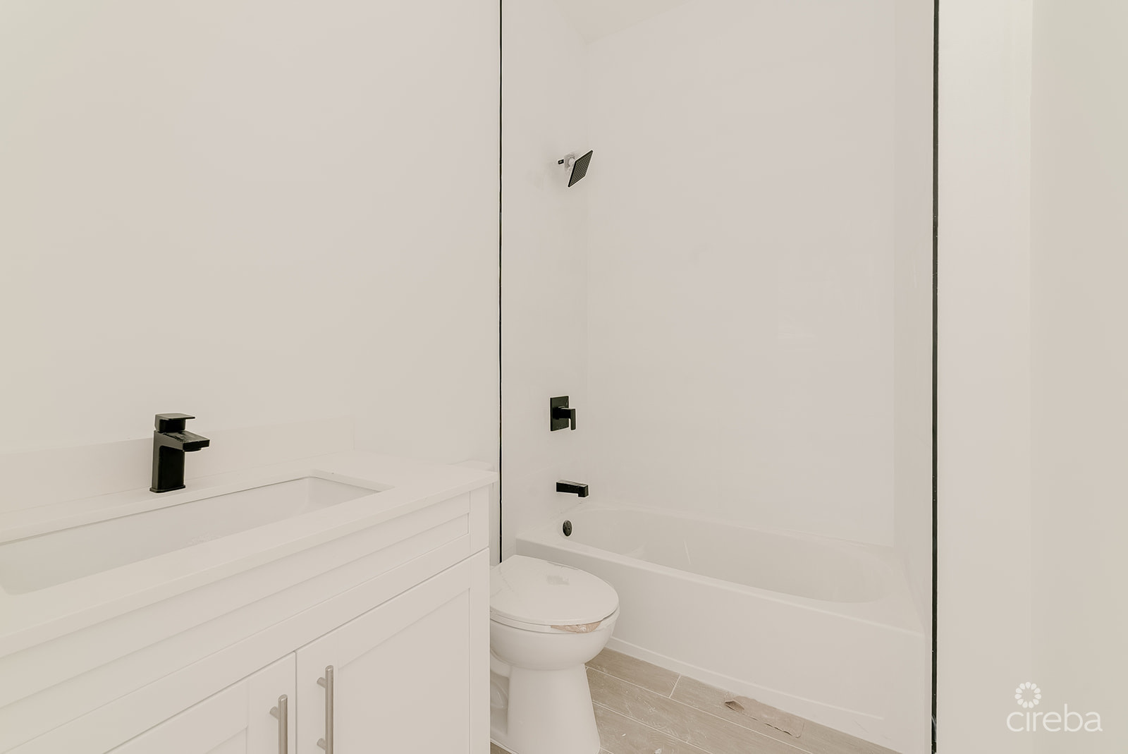 PRIVE PHASE 1 2 BED 2.5BATH, POOL VIEW