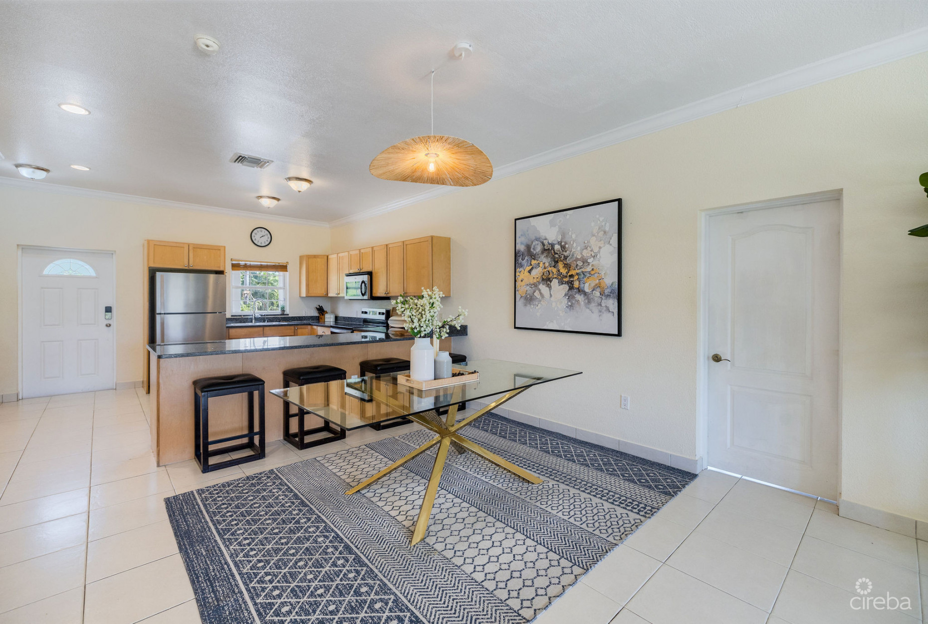 PARADISE POINT | 3-BED, 2.5-BATH OCEANFRONT TOWNHOUSE | WEST BAY