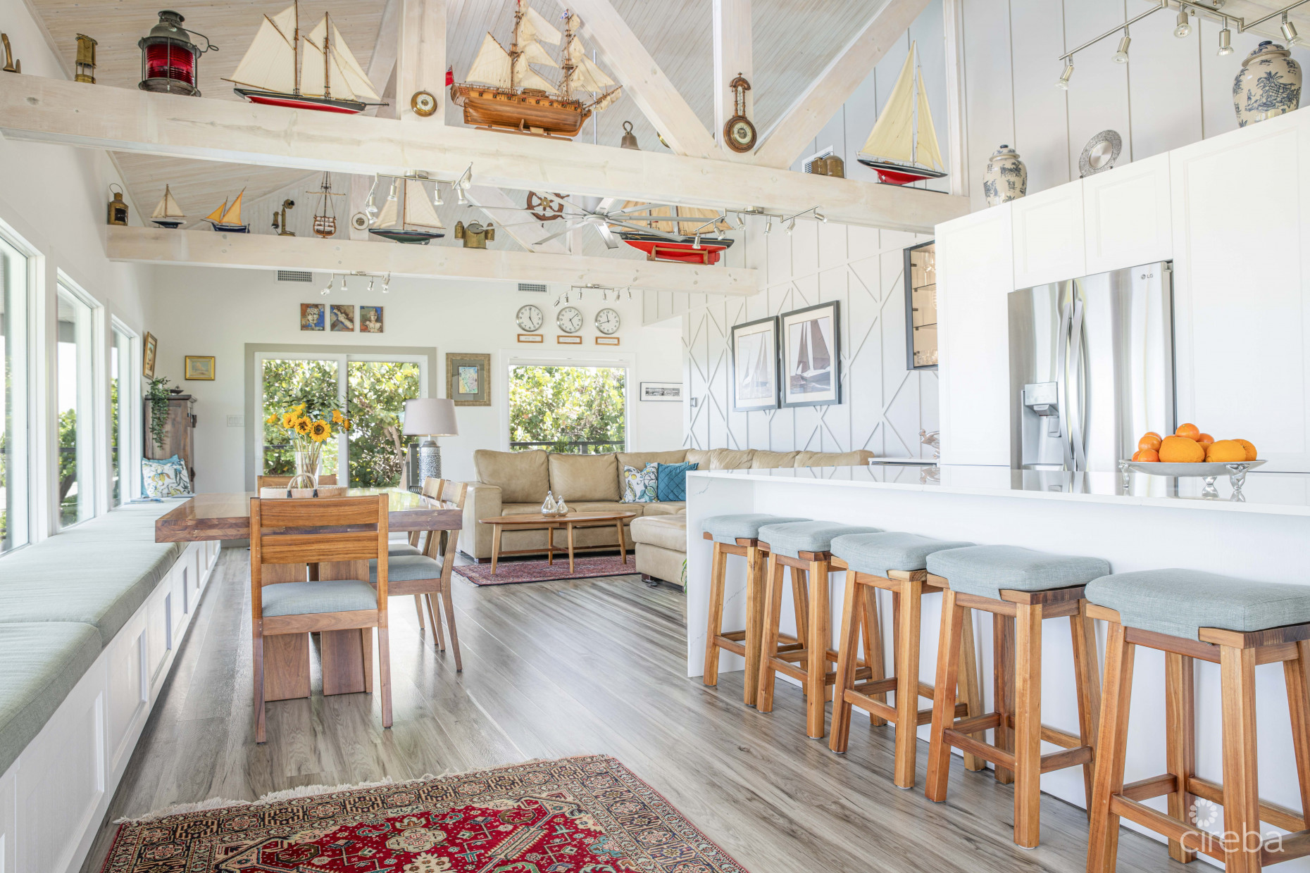 A WAVE FROM IT ALL - FULLY RENO'D 4 BED OCEANFRONT