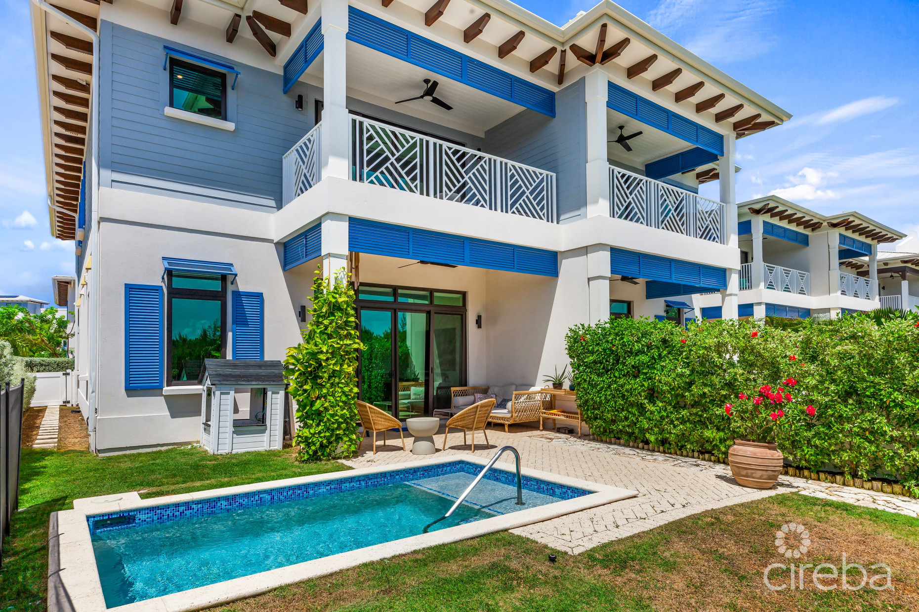 OLEA 112,  CANAL FRONT 4 BED DUPLEX