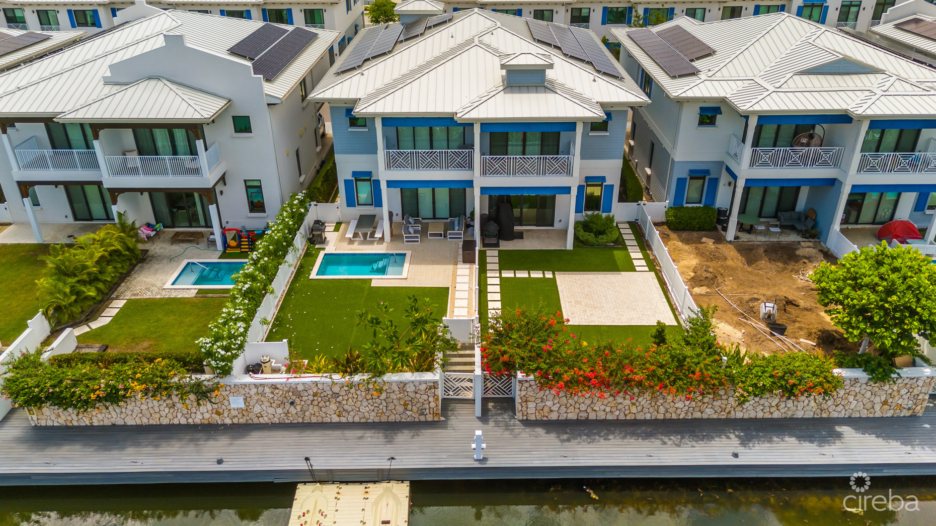 OLEA 106, CANAL FRONT 3 BED DUPLEX