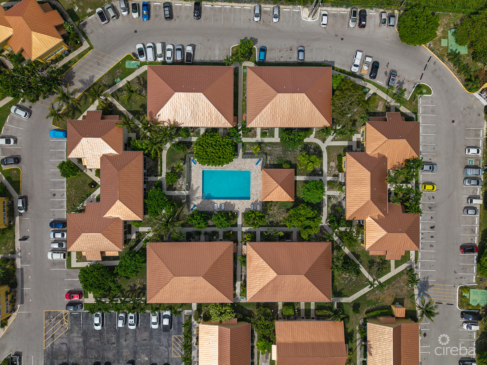 OCEAN CLUB 2BED/2.5BATH CONDO