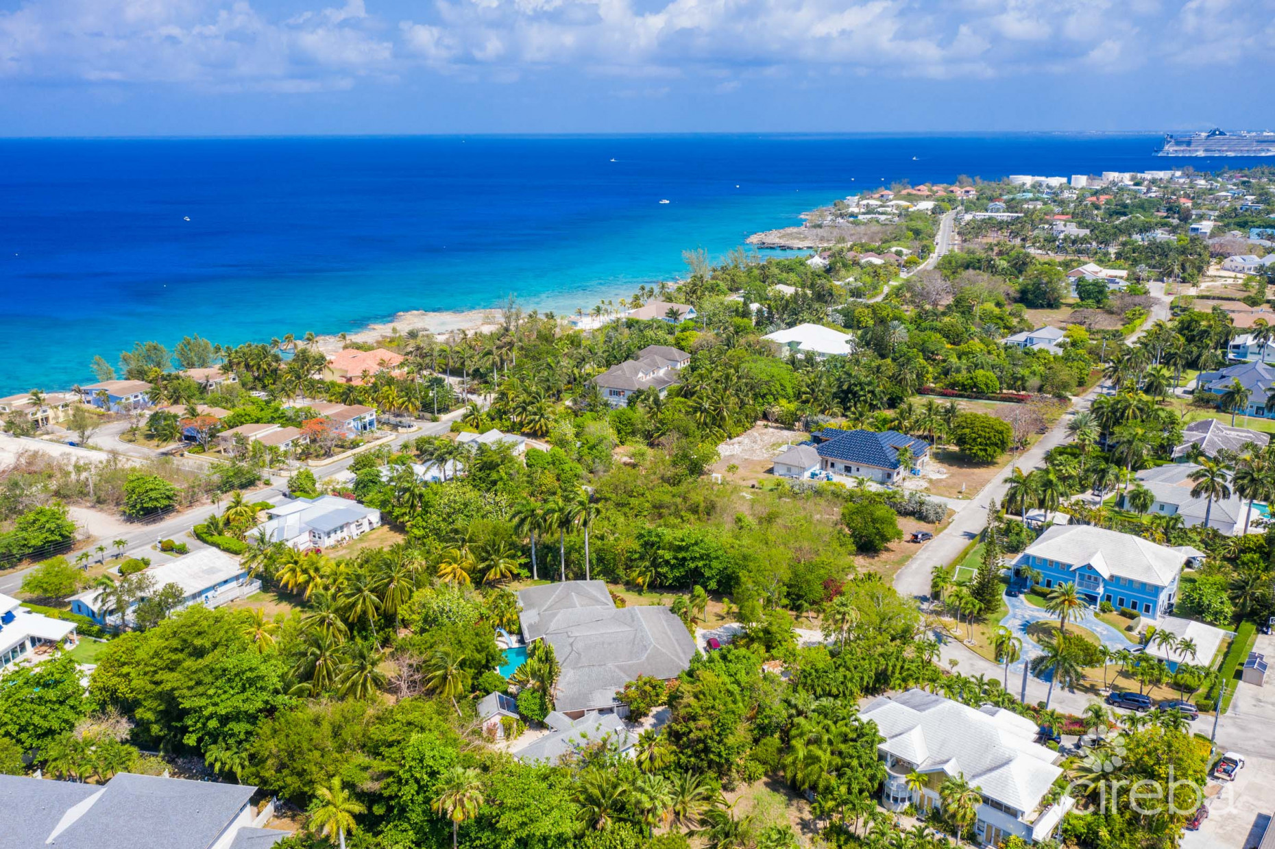 WEBSTER'S DRIVE 69, SOUTH SOUND HOME