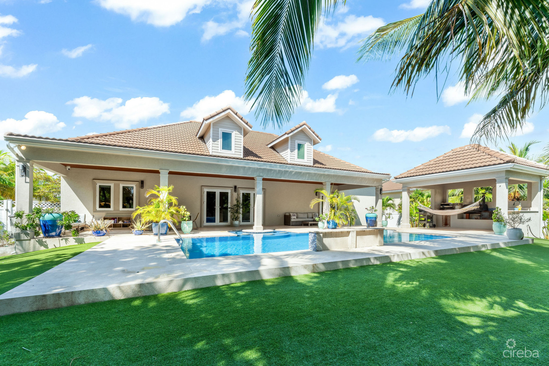 51 CAPTAIN TEMPLE DRIVE - THE PERFECT FAMILY HOME