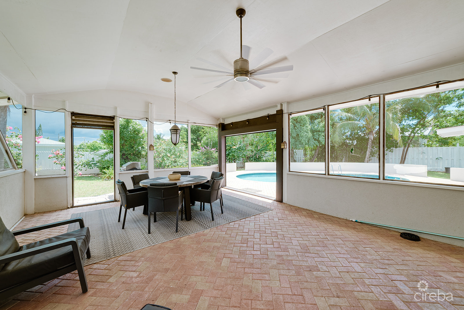 3-BED FAMILY HOME ON 0.3411 ACRES IN WEST BAY - CI $30,000 CASH BACK