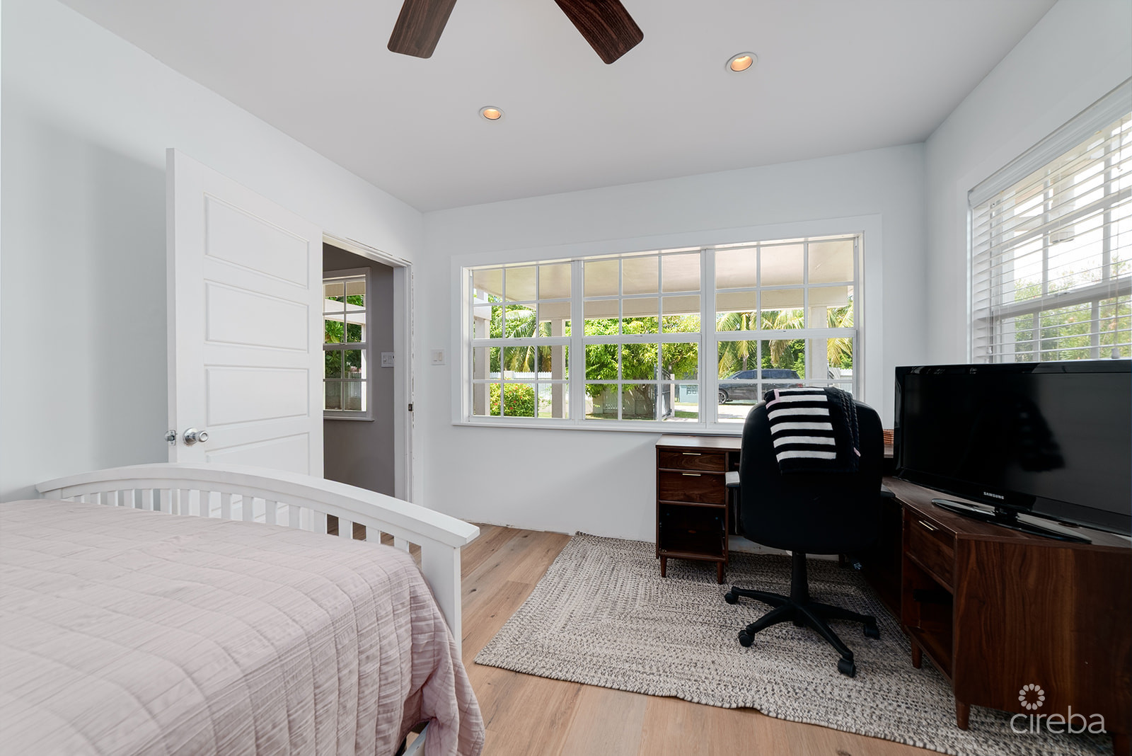 3-BED FAMILY HOME ON 0.3411 ACRES IN WEST BAY - CI $30,000 CASH BACK