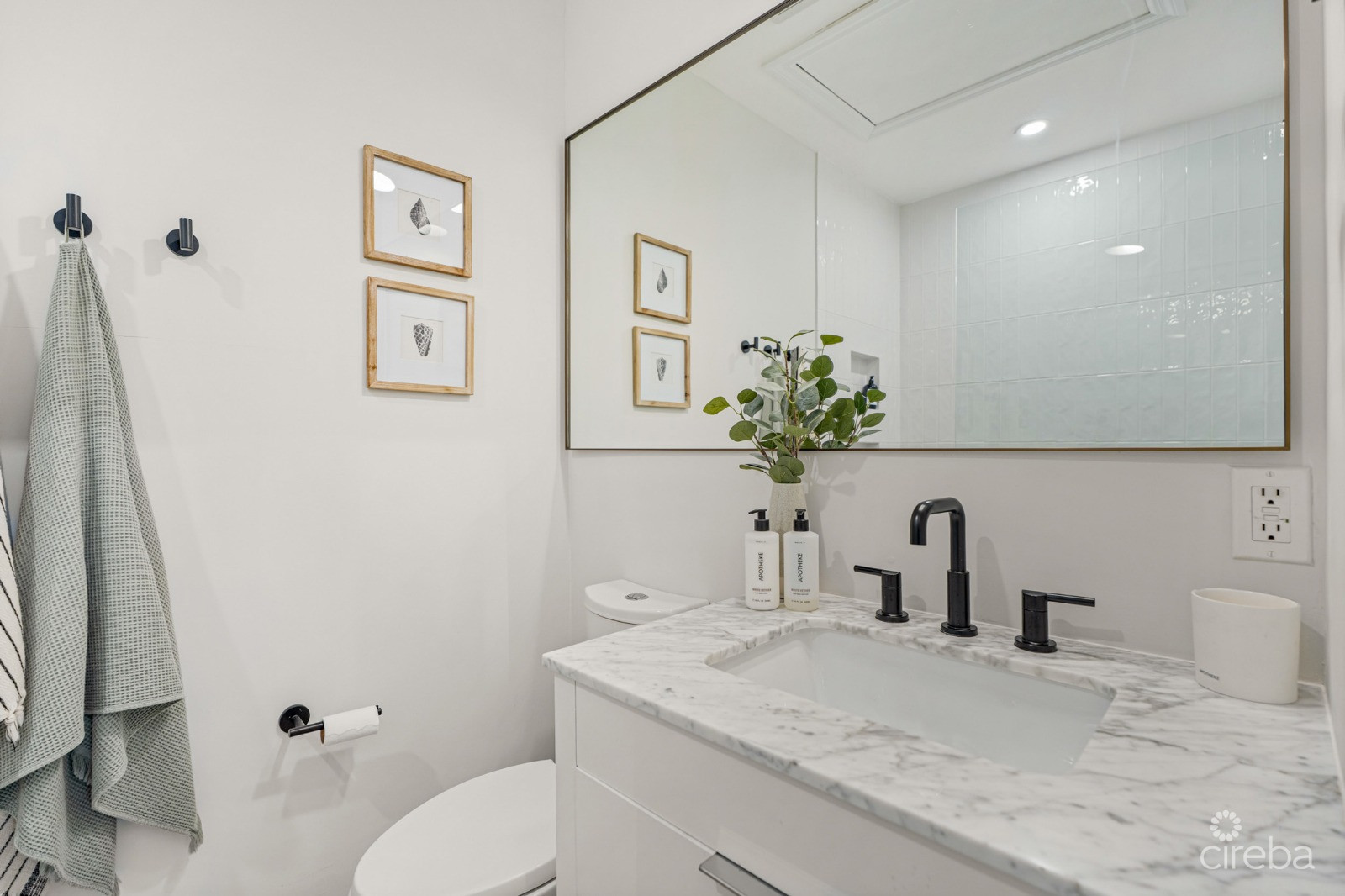 LANTERN POINT 58, PROSPECT CONDO