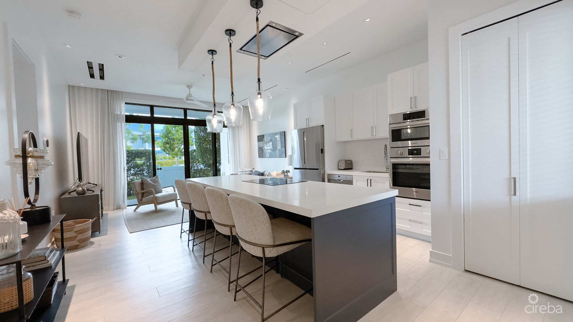 OLEA 1 BED, SEVEN MILE CORRIDOR