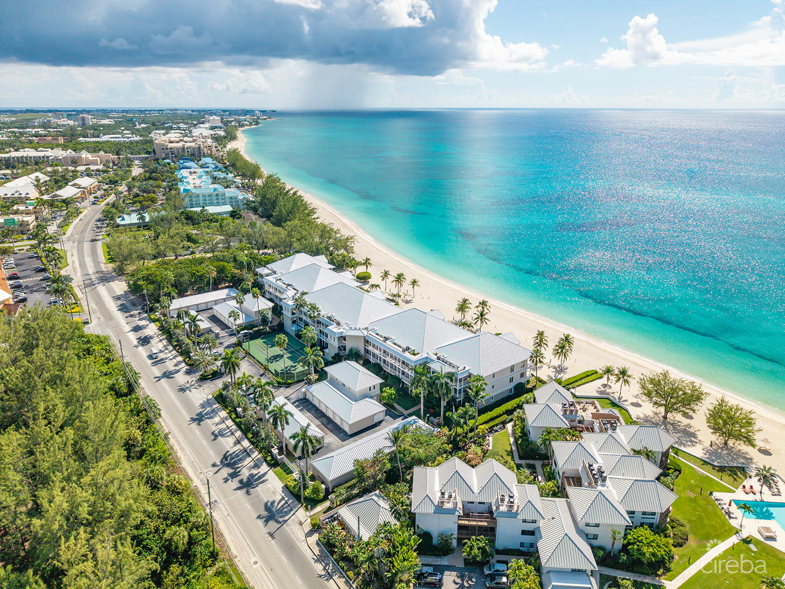 THE PINNACLE VILLA 30 & GARAGE