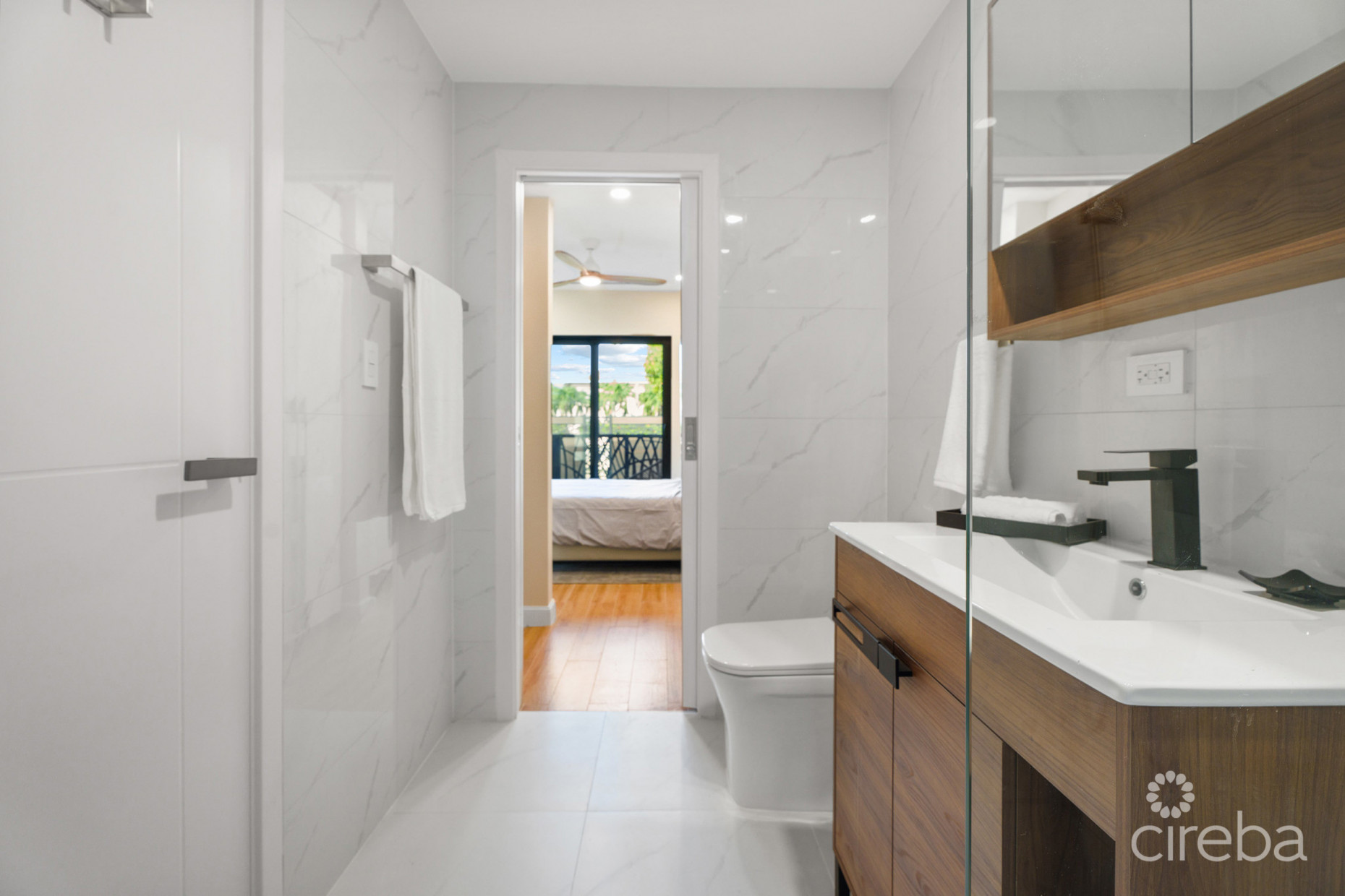 ARZA 1 BED/1 BATH COMPLETE TURN-KEY UNIT