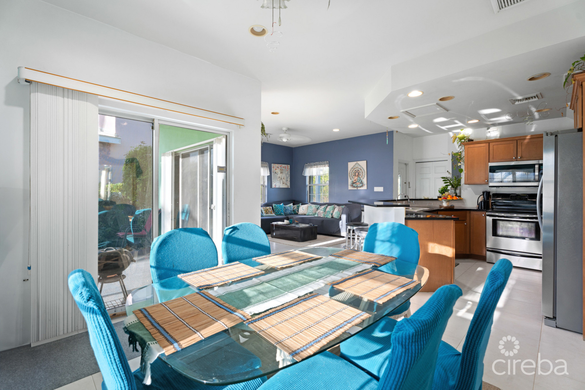 EAST END PARADISE VILLAS.  3 BED, 3 BATH + DEN WITH PRIVATE BEACH