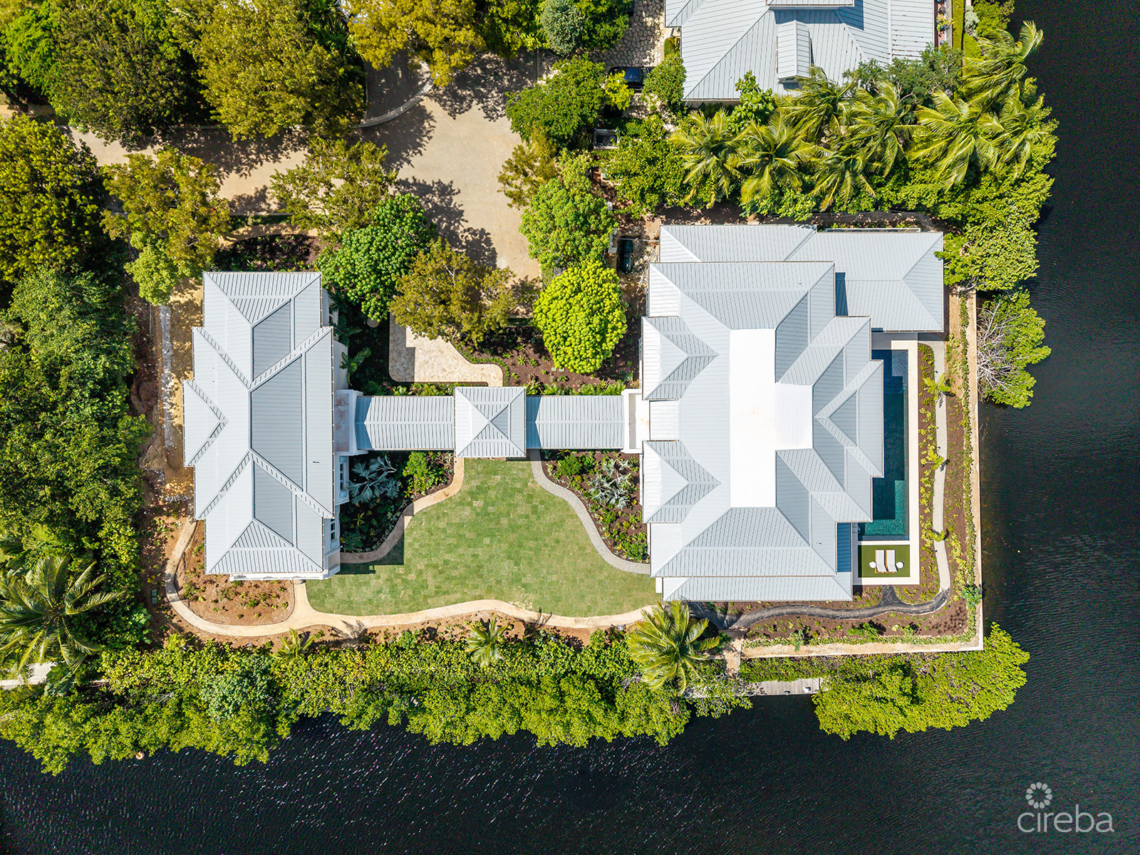 THE ORCHARD AT SALT CREEK | 32 CREEKSIDE COURT | A SALT CREEK ESTATE