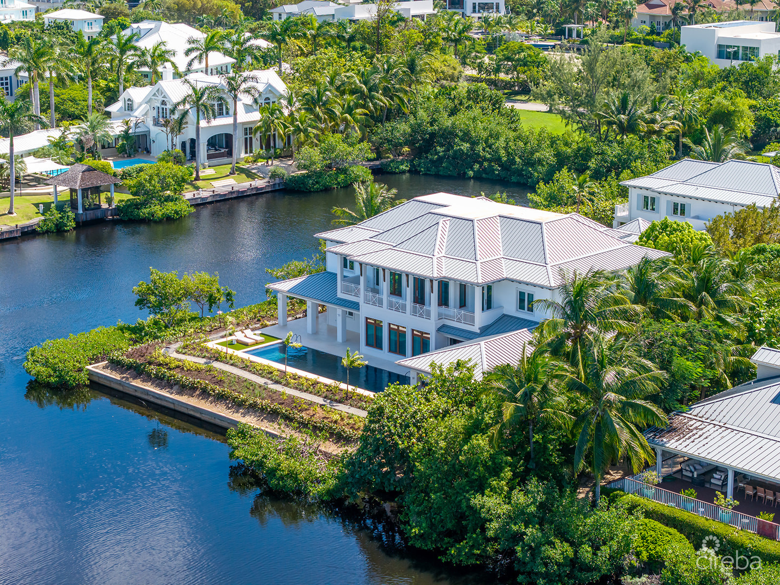 THE ORCHARD AT SALT CREEK | 32 CREEKSIDE COURT | A SALT CREEK ESTATE