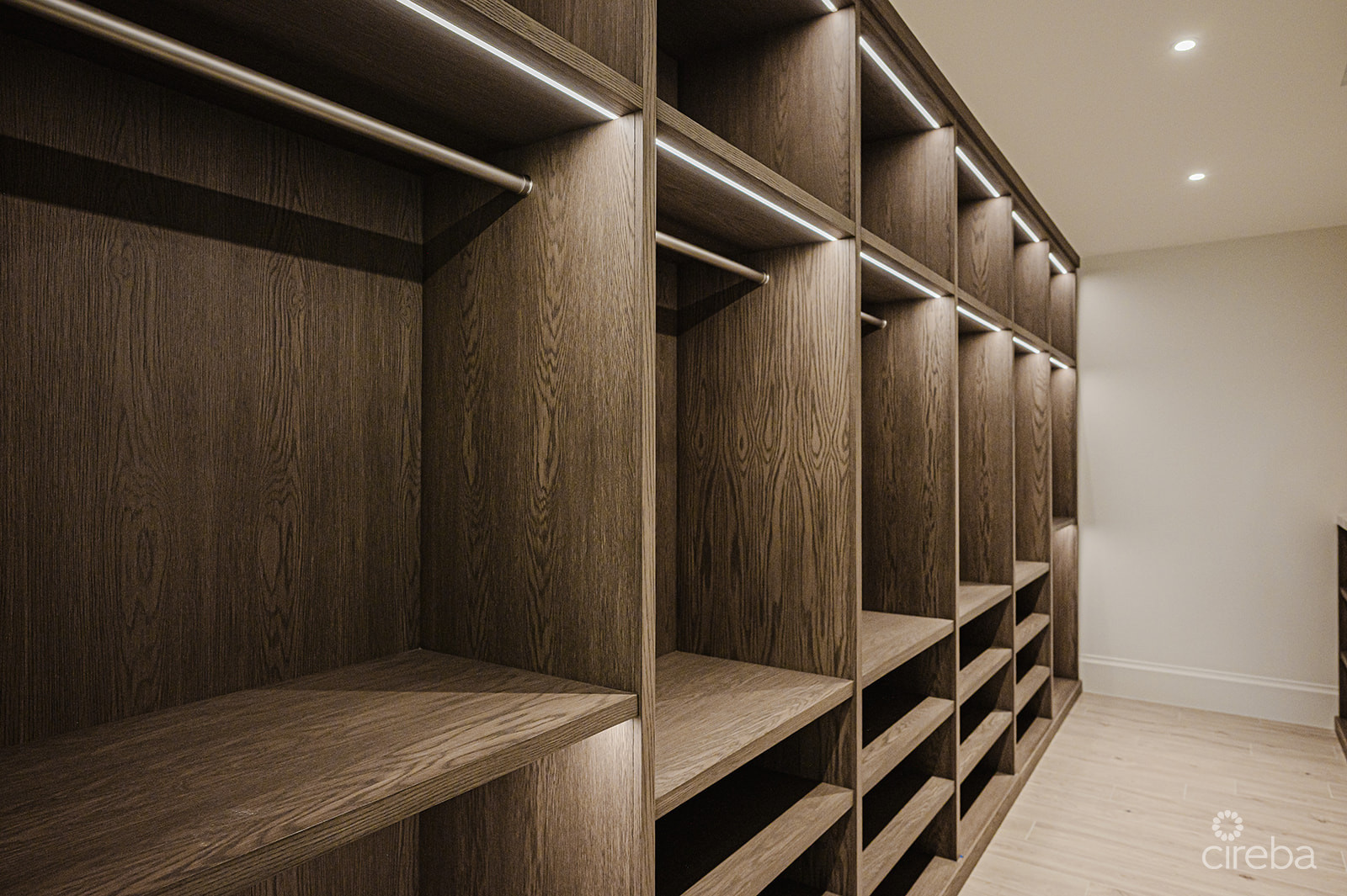 THE ORCHARD AT SALT CREEK | 32 CREEKSIDE COURT | A SALT CREEK ESTATE