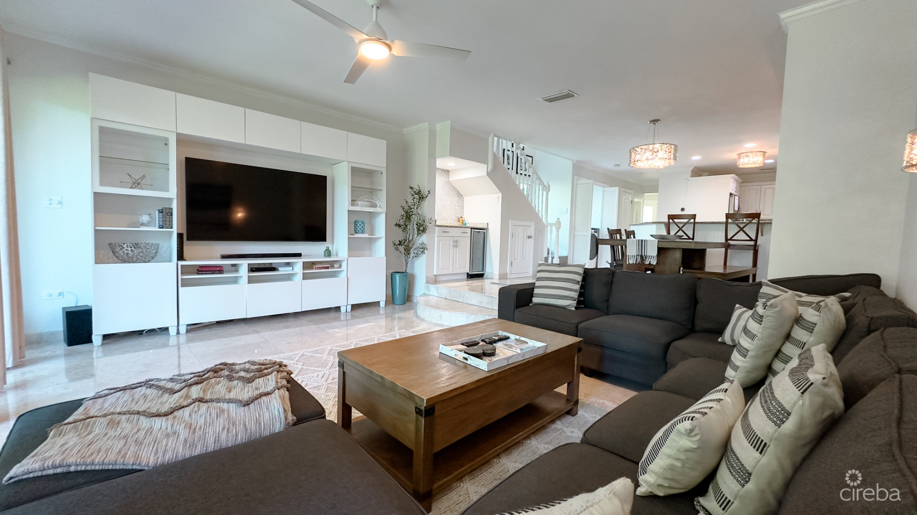 LAGUNA DEL MAR - SEVEN MILE BEACH