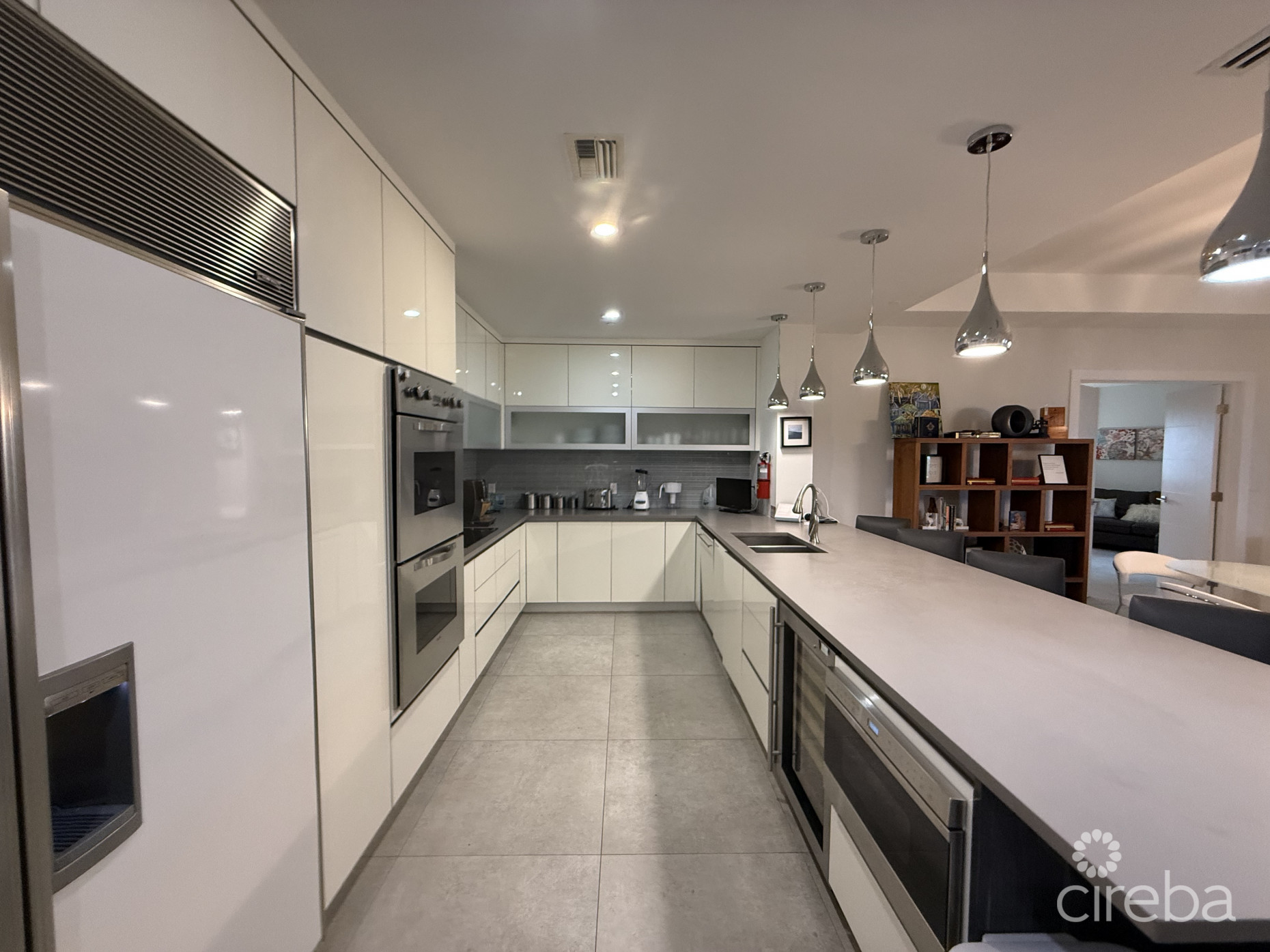 RITZ - CARLTON PRIVATE RESIDENCE #501