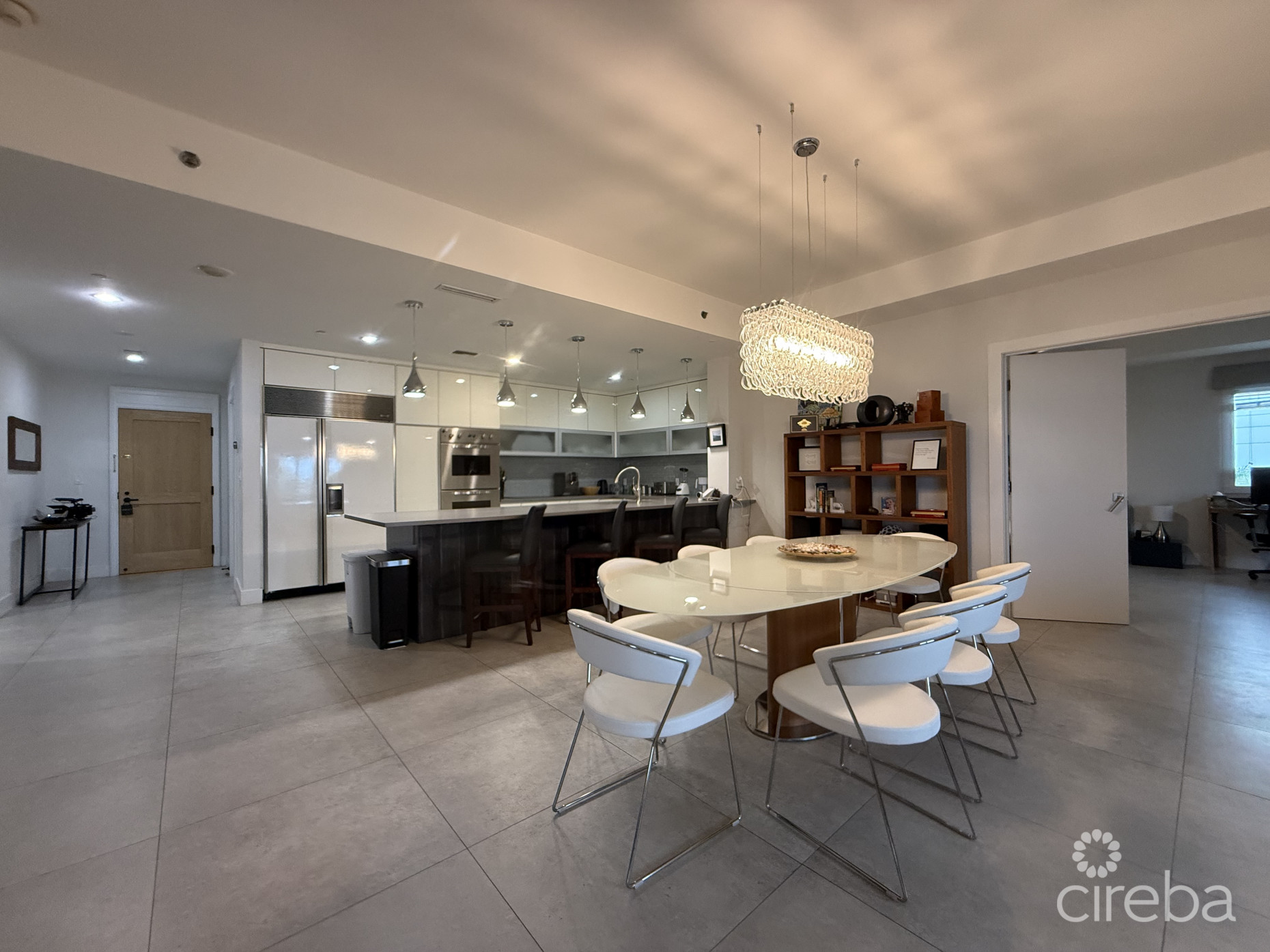 RITZ - CARLTON PRIVATE RESIDENCE #501