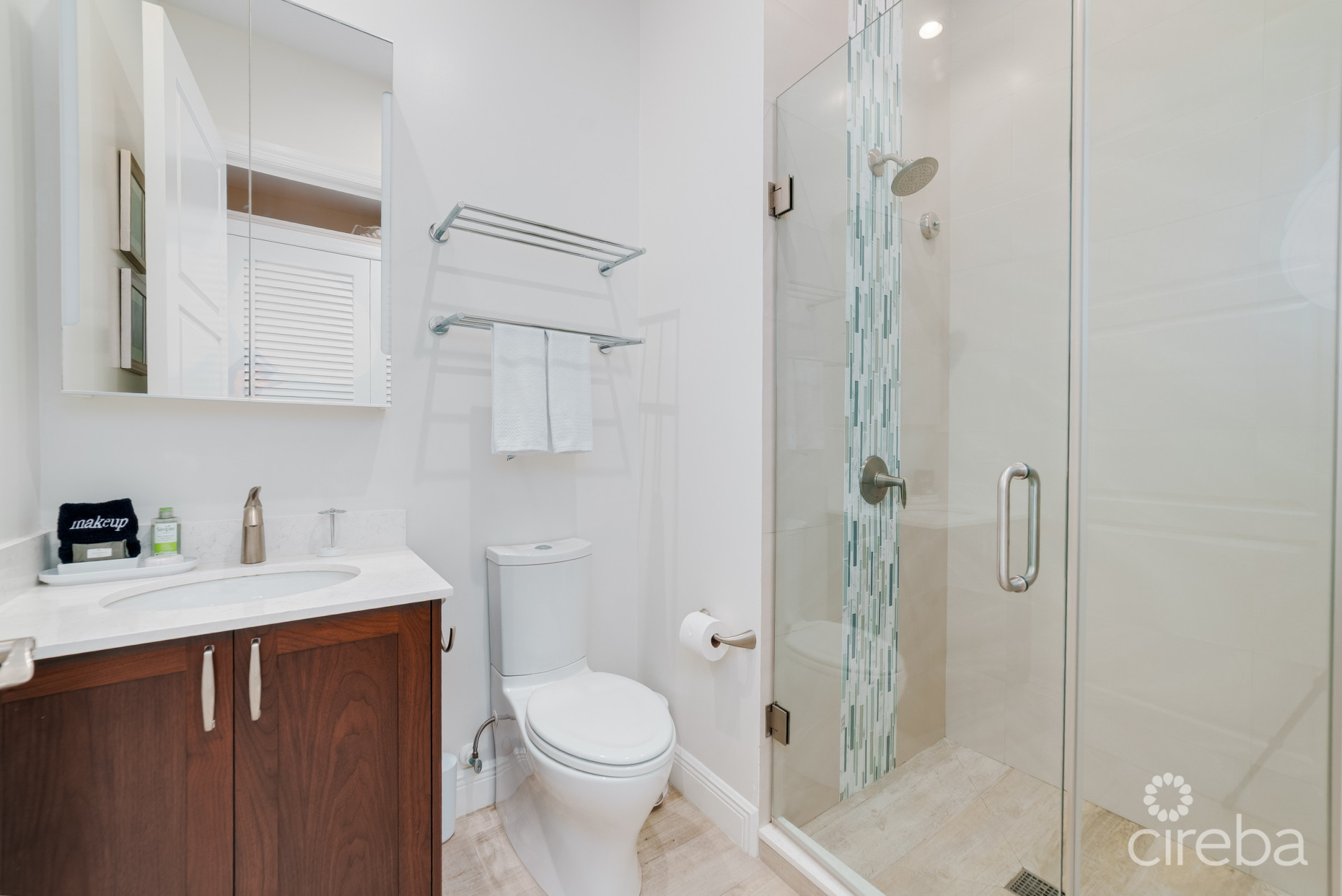 BOGGY SANDS CLUB WITH TWO STORAGE UNITS