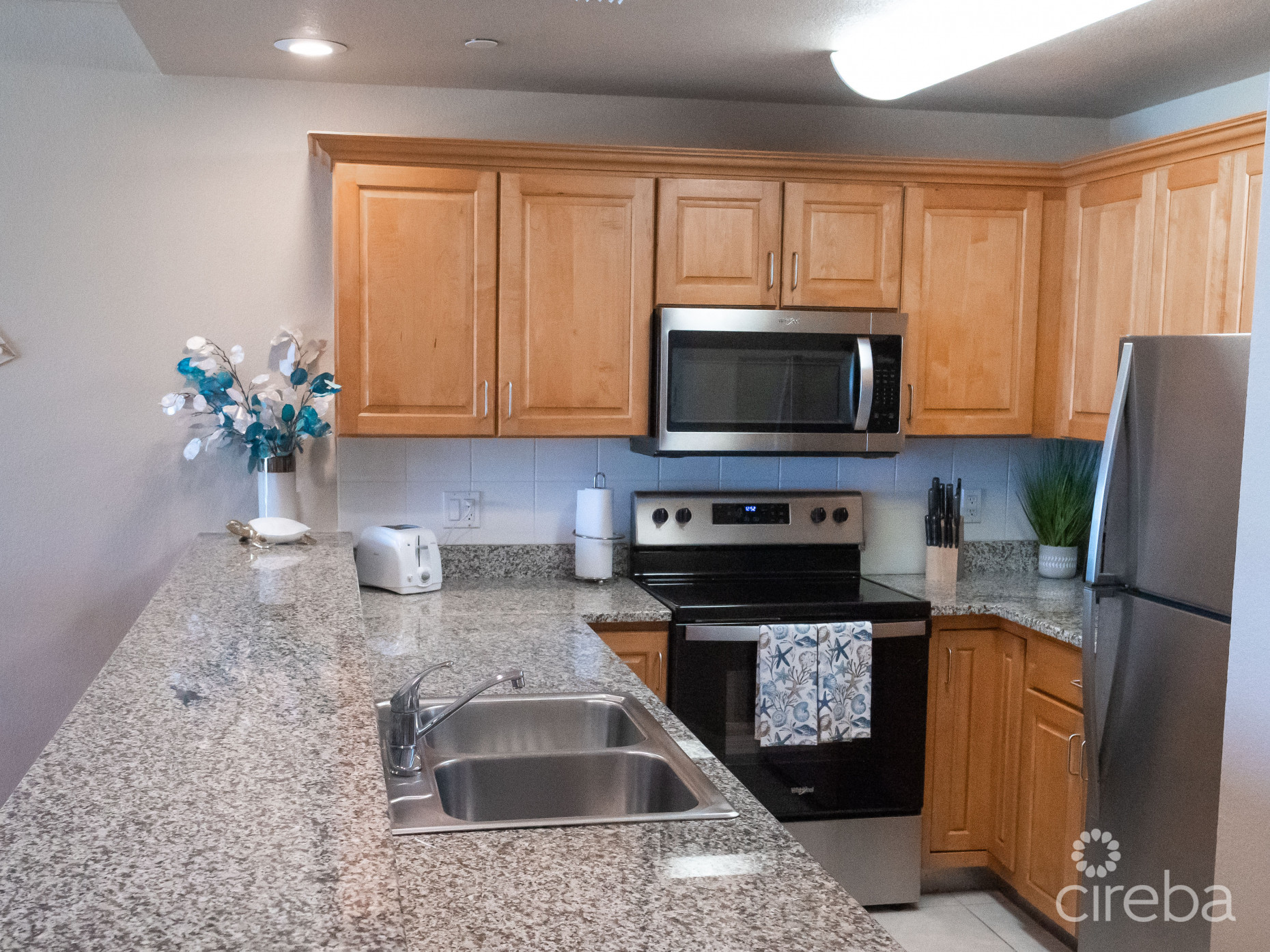 CASTAWAY COVE GROUND FLOOR INCOME PRODUCER